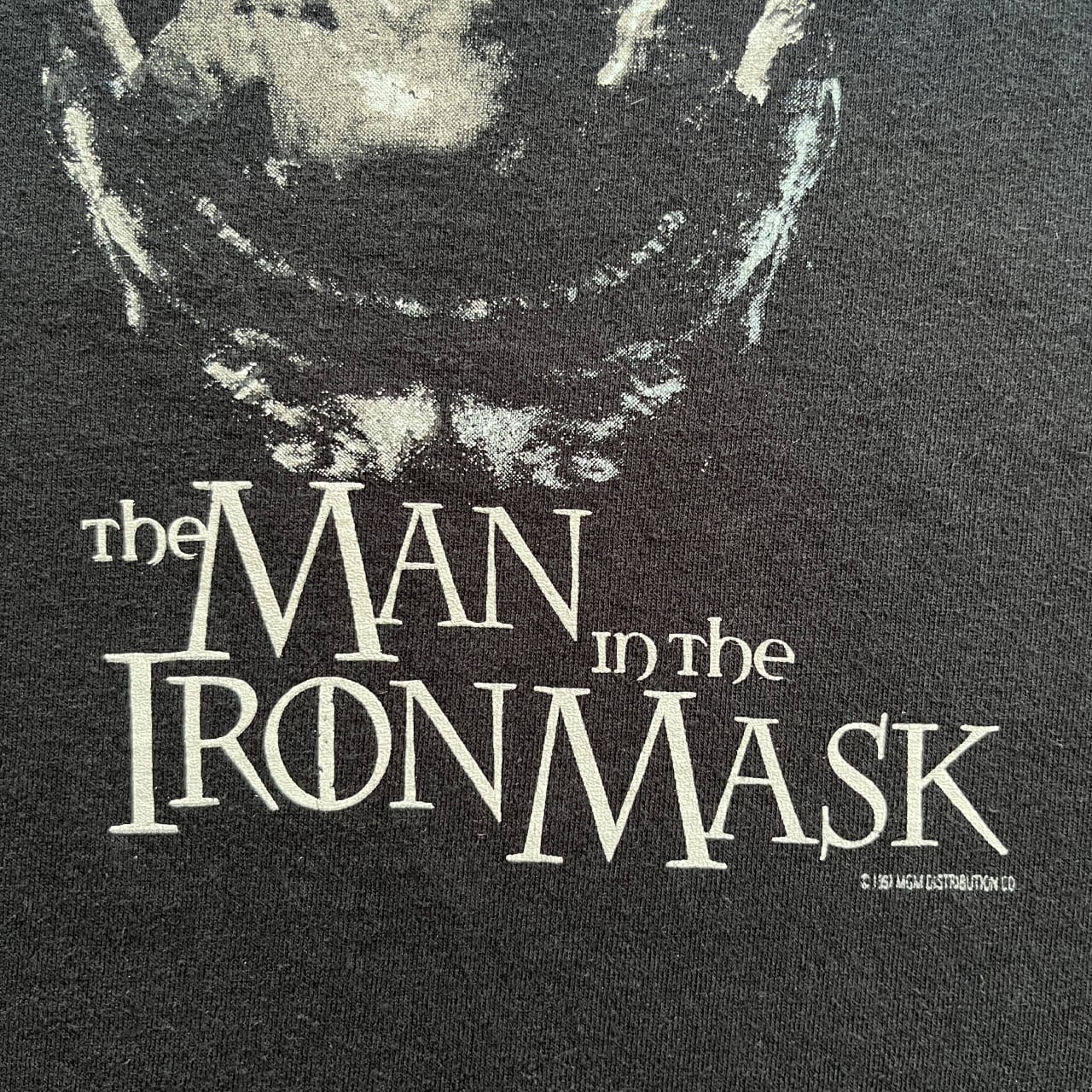 The Man In The Iron Mask 仮面の男 1998 Movie Promo Tee | Vintage