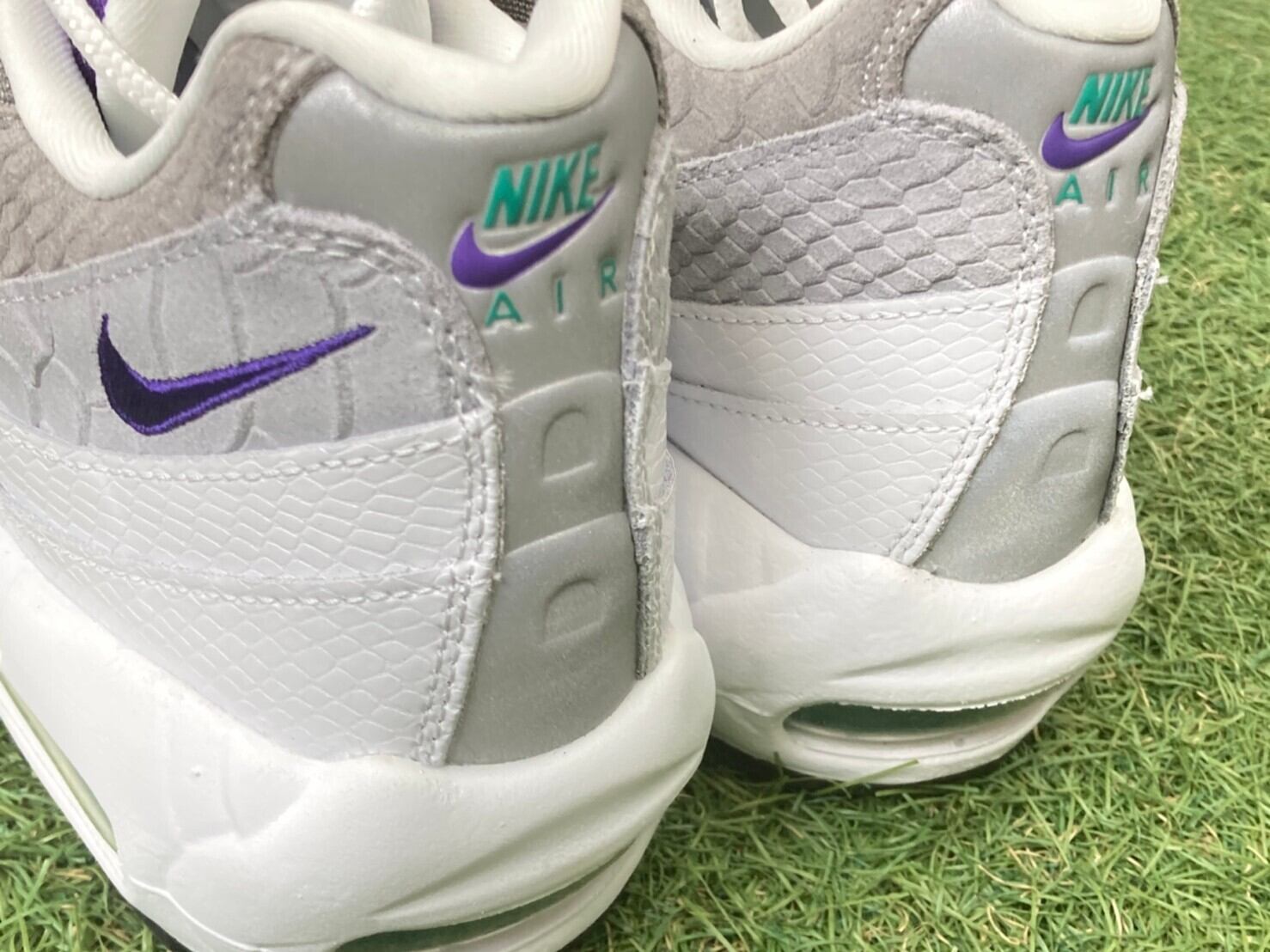 20％OFF NIKE AIR MAX 95 LV8 GRAPE SNAKESKIN 30cm AO2450-101 62.5 