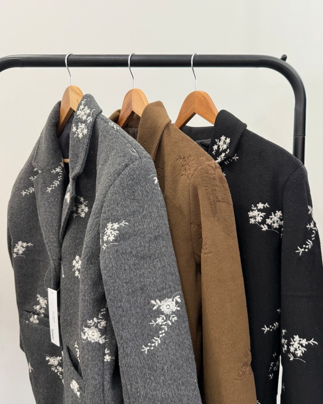 【新作アイテム送料無料】flower embroidery mossa tailored jacket