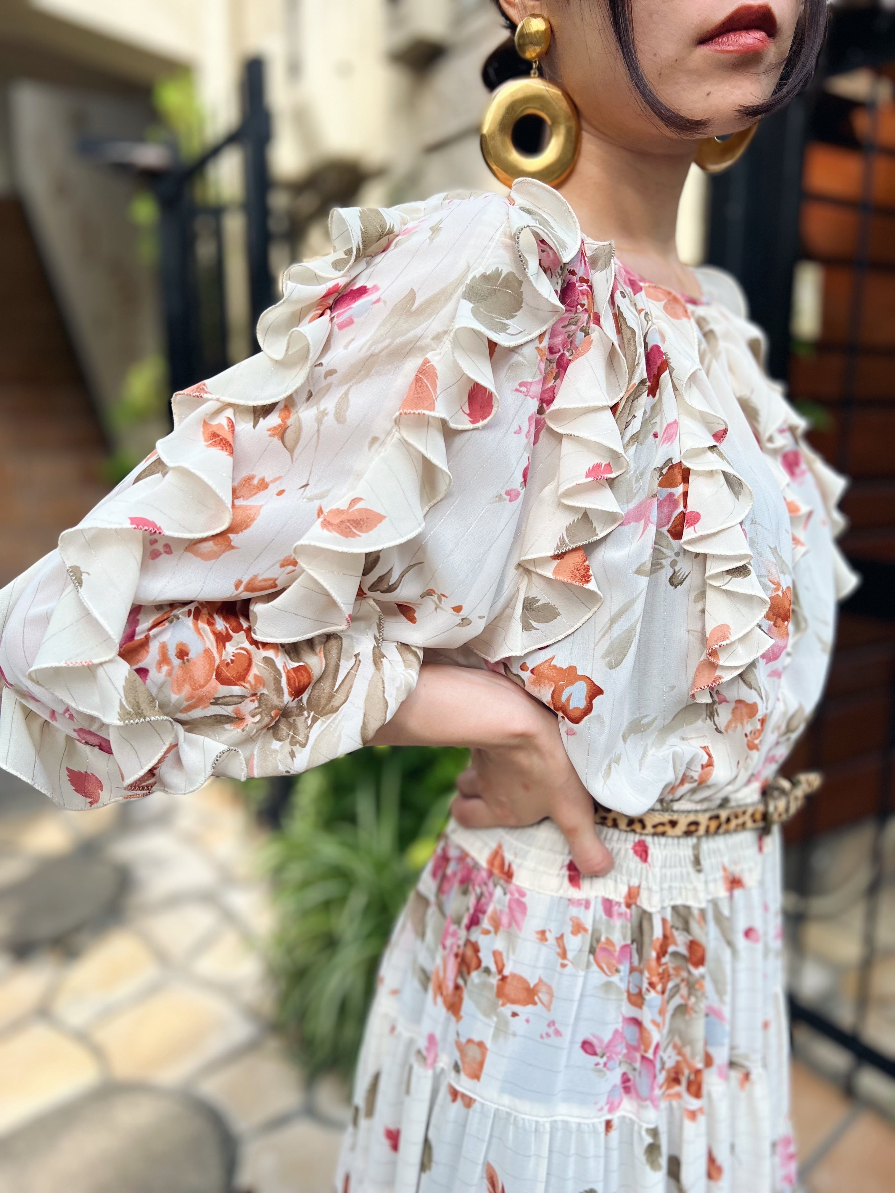 70s Diane freis off white × leaf floral frilled dress 70s Diane freis off white × leaf floral frilled dress