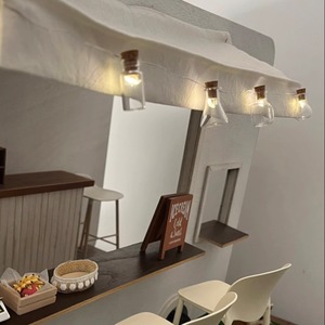 020-30171　ミニチュア家具　furniture accessories ＊1/12サイズ＊ ガーランド照明 スズラン