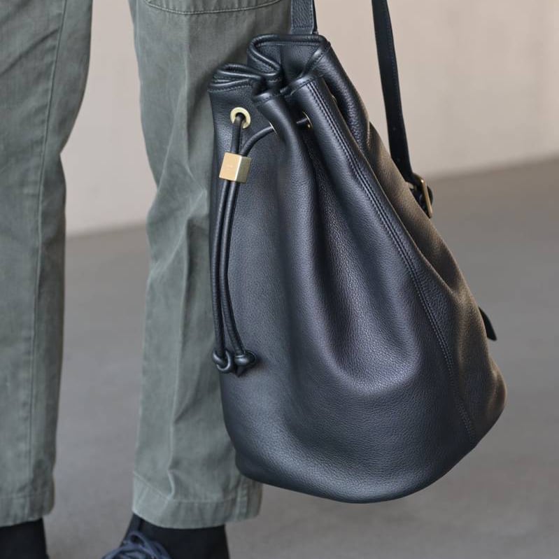 S.MANO DRAWSTRING BAG LARGE（エスマーノ ドローストリングバッグ  