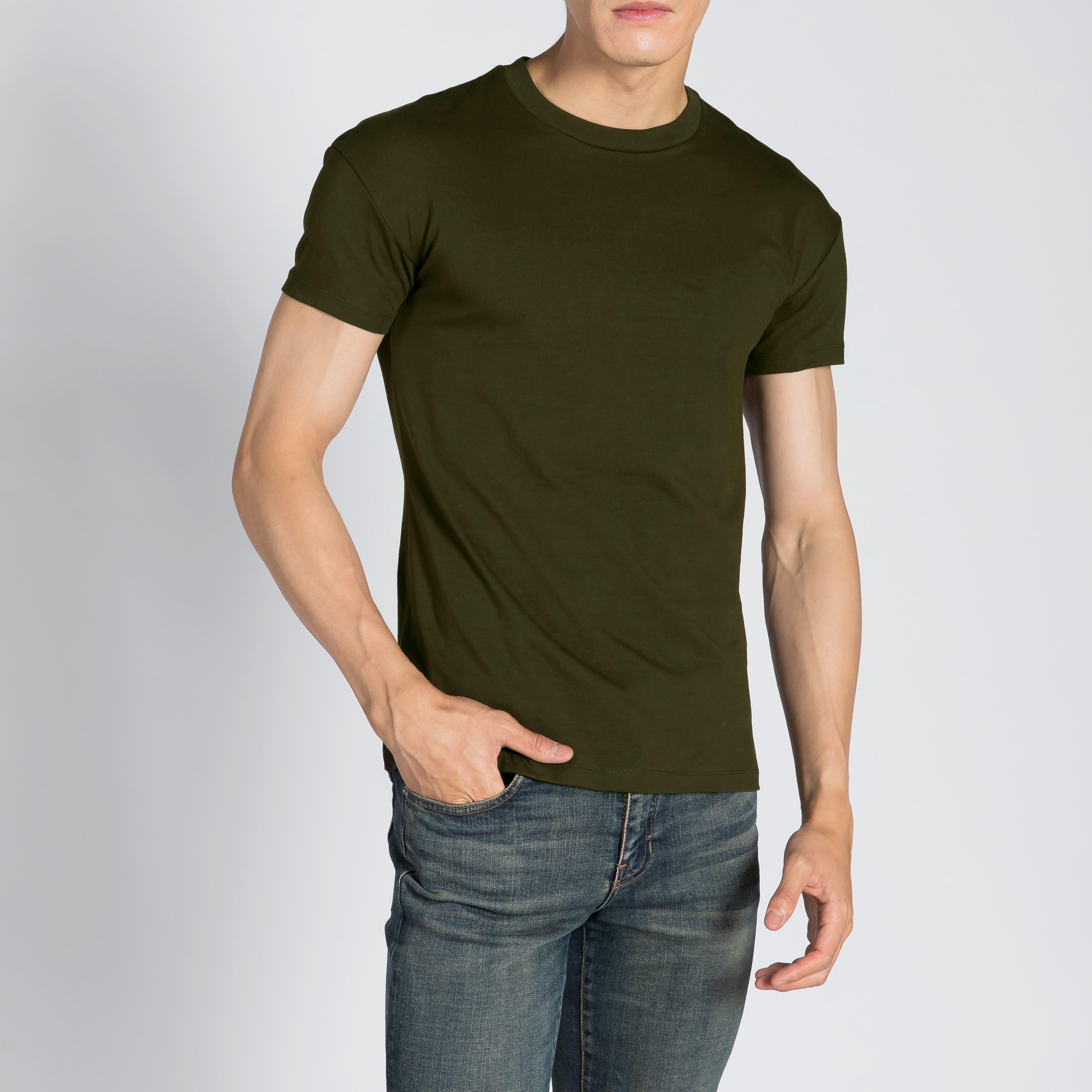 逆三角マッスルフィットTシャツKaki【LAVYS】 | GOLDSTORE