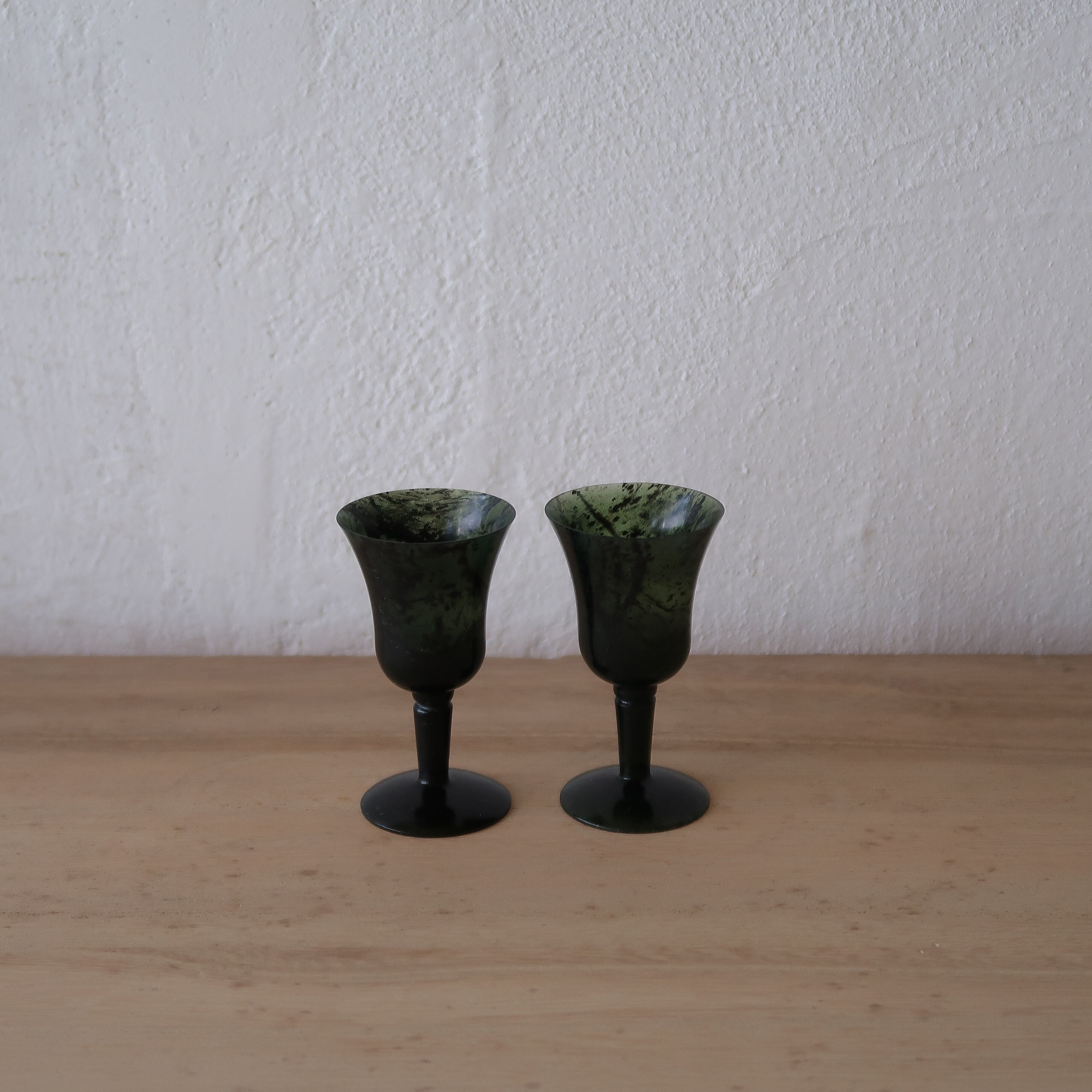 深緑の石の杯 | SUISUI