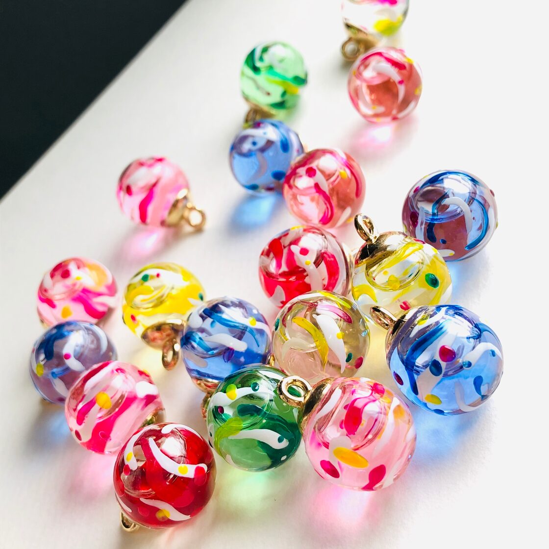 片耳販売‼️】手描き✨水風船ヨーヨーピアス、イヤリング✨夏祭り 