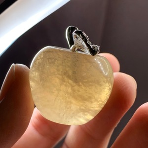 26.フローライトりんご