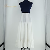 【フラメンコ衣装】ホワイト atelier Bellissima ペチコート ファルダ スカート 白 明るい 重ね着 軽い フリル 爽やか 可愛い
