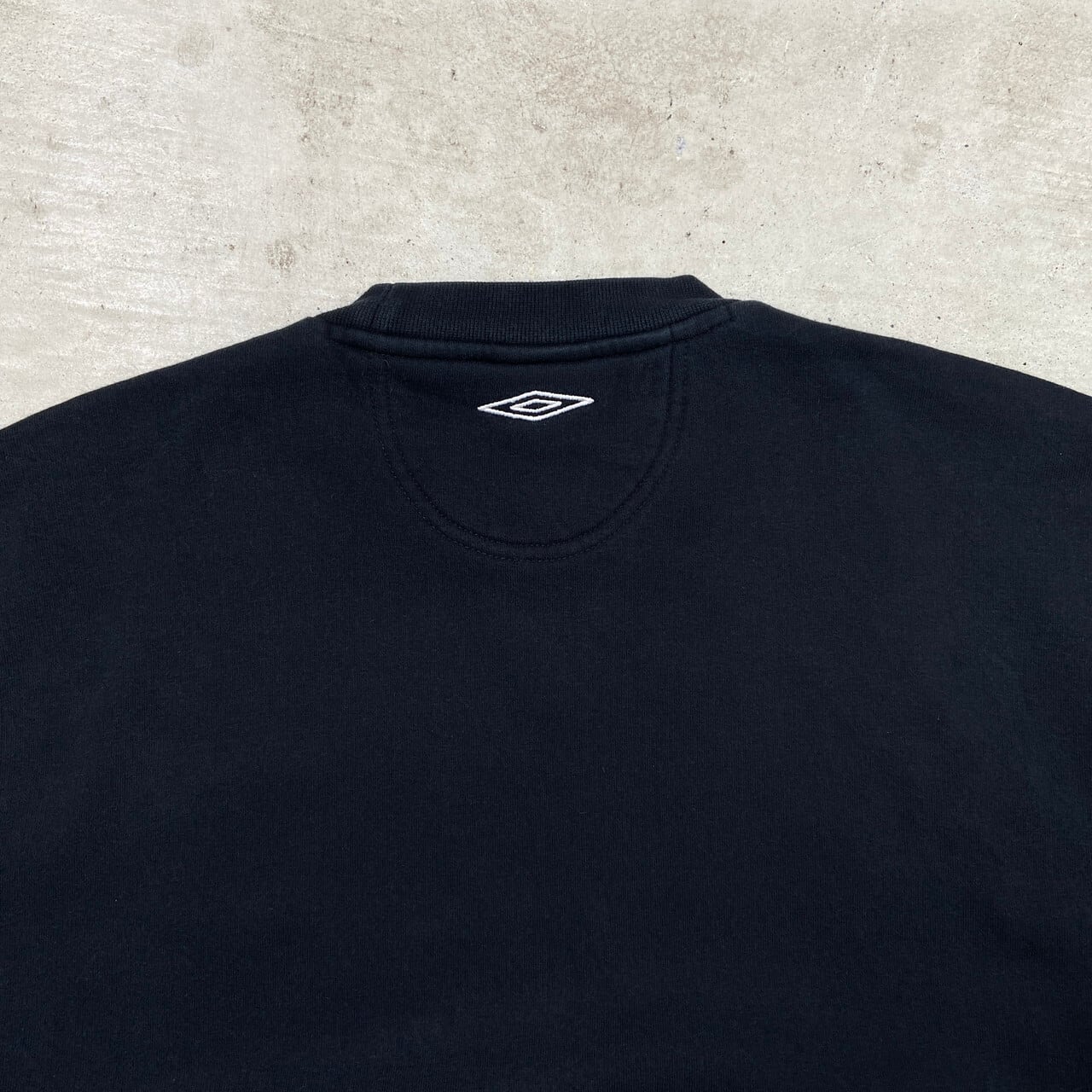 00年代 UMBRO アンブロ スウェットシャツ 企業ロゴ刺繍 前V