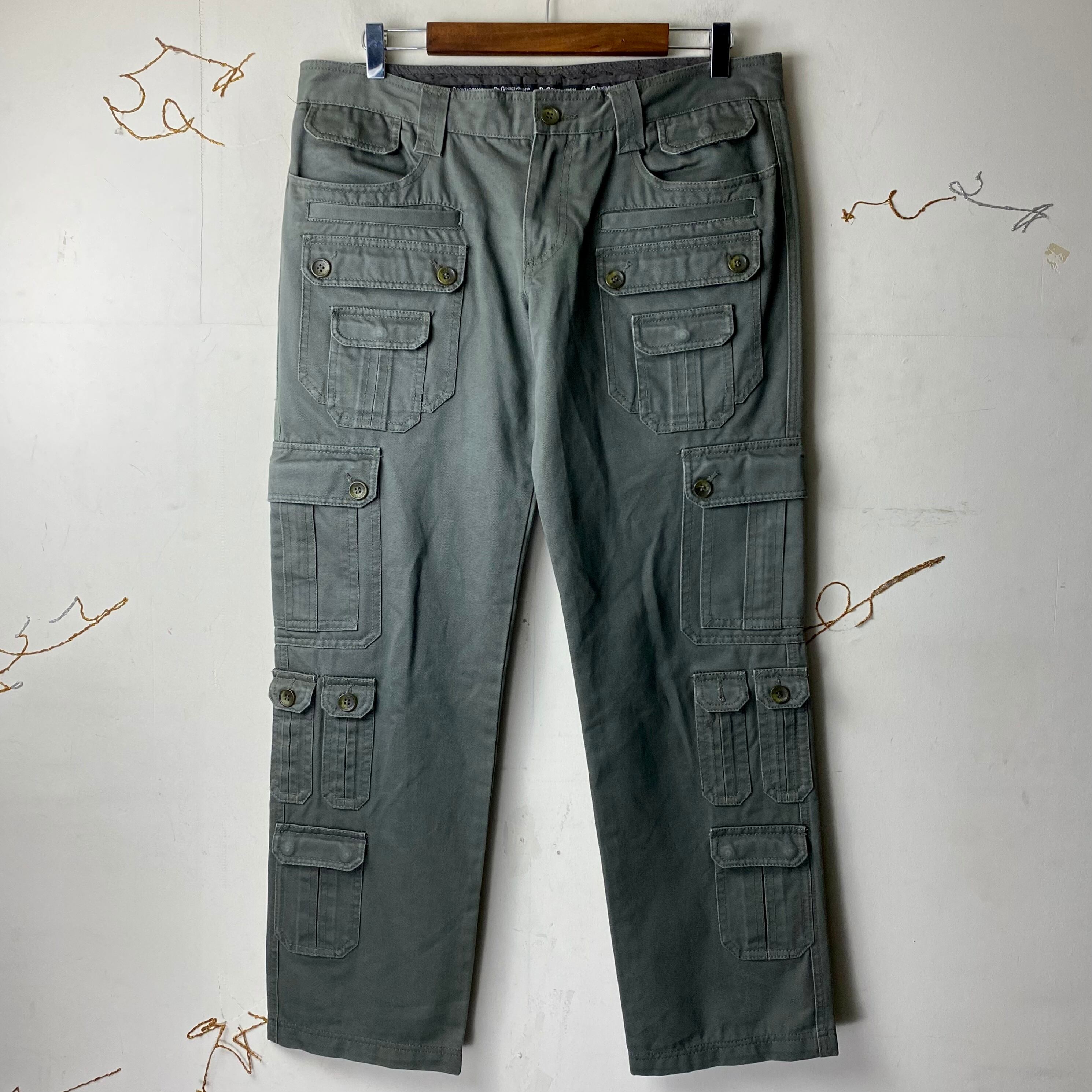 D&G multi-pockets cargo pants | NOIR ONLINE