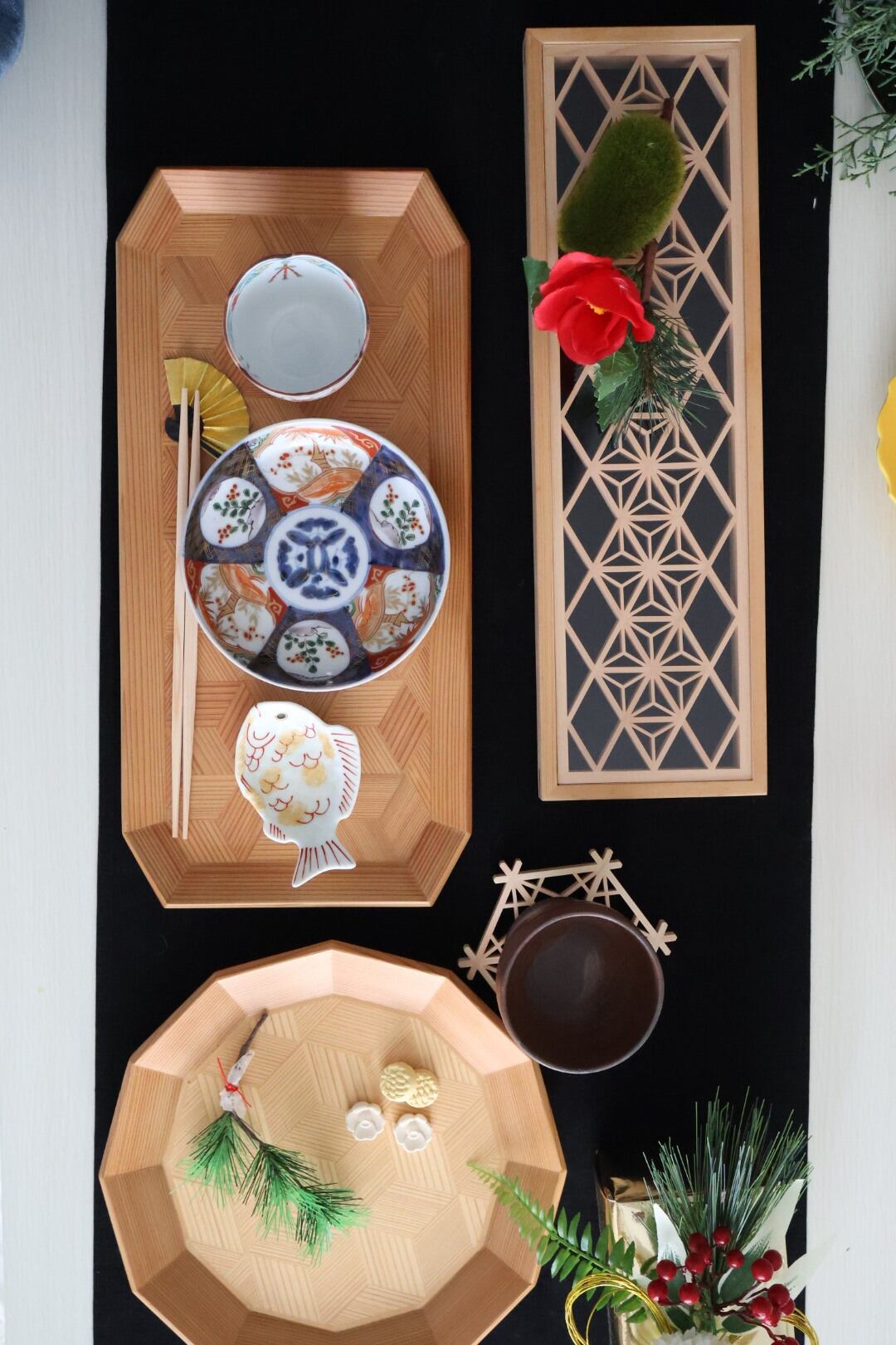 寄木細工 盆 亀甲長角（斜め隅切りデザイン） | Yosegi Marquetry Tray