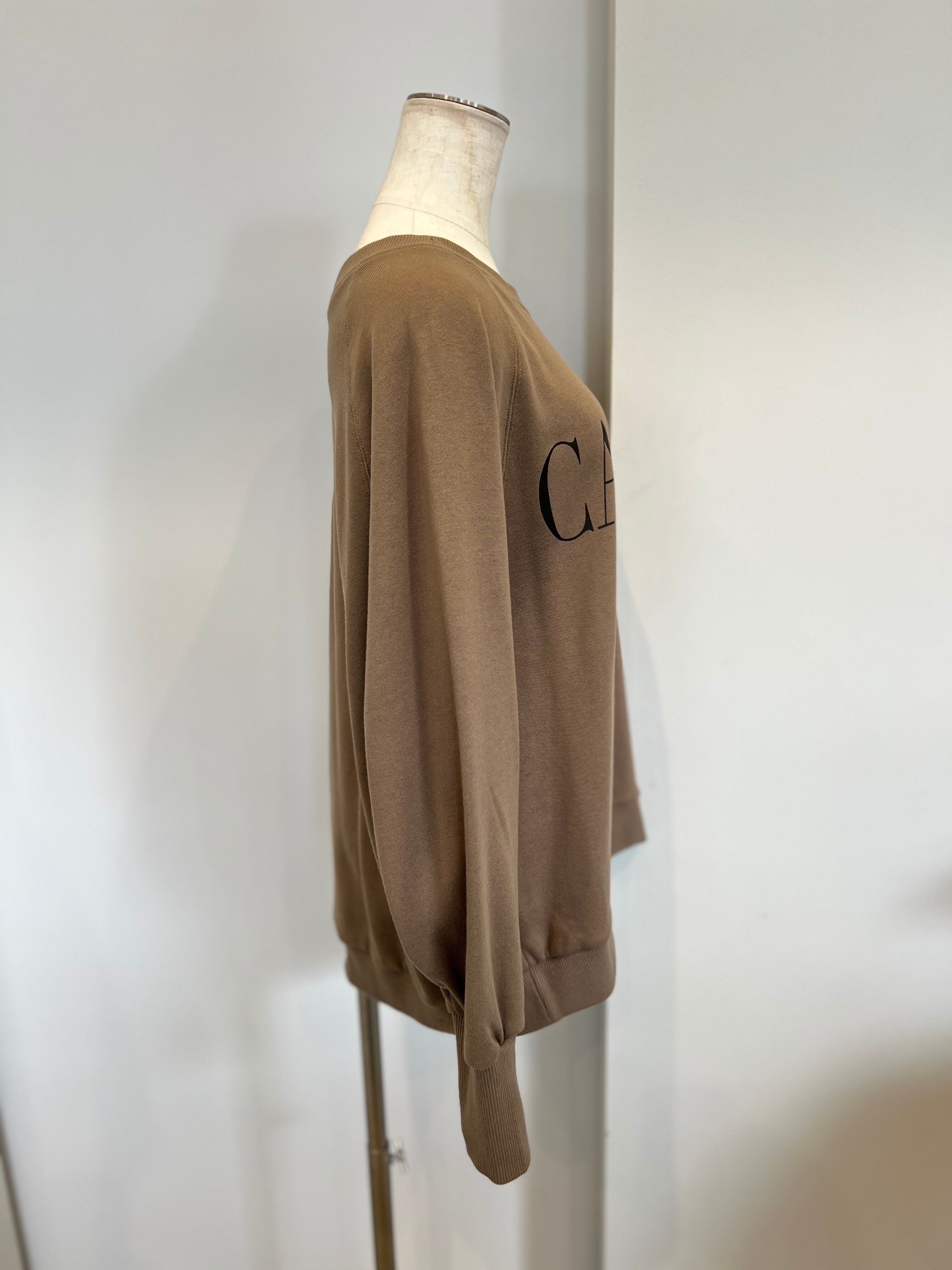 【cafune】バックZIP"CAFUNE"ロゴスウェット 535962