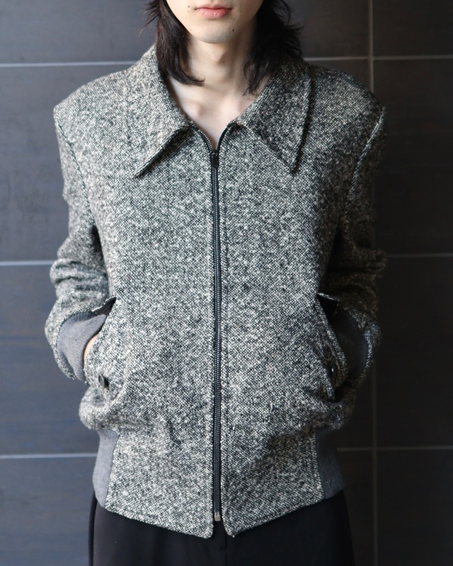 short length zip-up tweed blouson