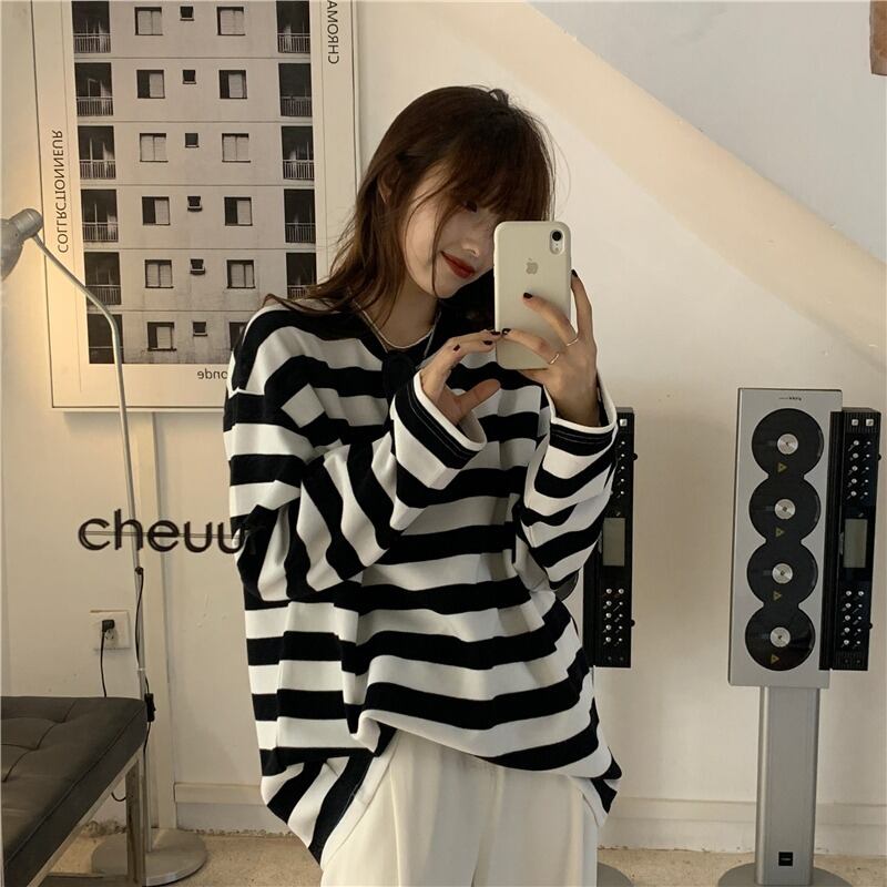 ストライプ薄手Tシャツ オータムルーズトップス ロング 大人ガーリー スウィート キュート カジュアル 秋物 萌量不足30203591077