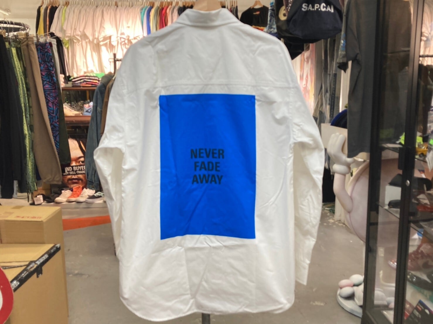 JIL SANDER ジルサンダー NEVER FADE AWAYプリントノーカラー長袖シャツ ホワイト