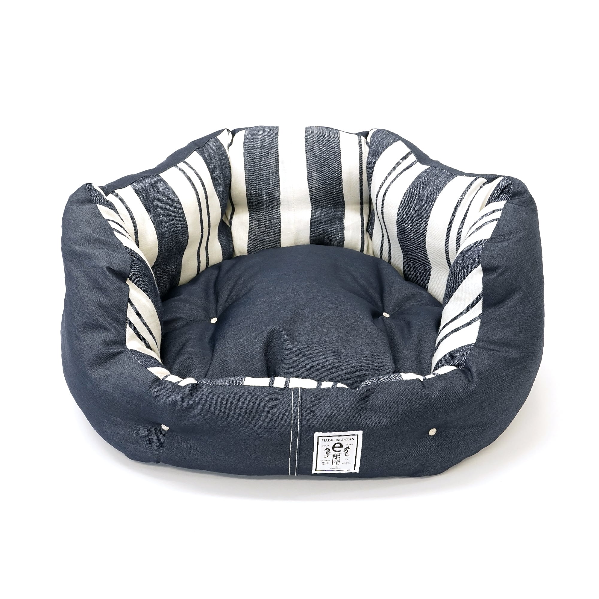 メルセデス・ベンツ コレクション】純正 ペット用ベッド デニム 【公式