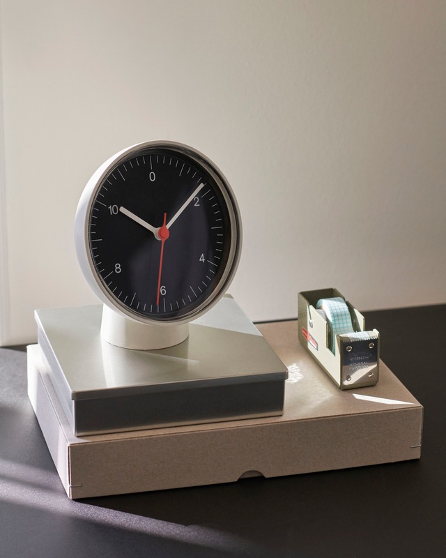 HAYTABLE CLOCK