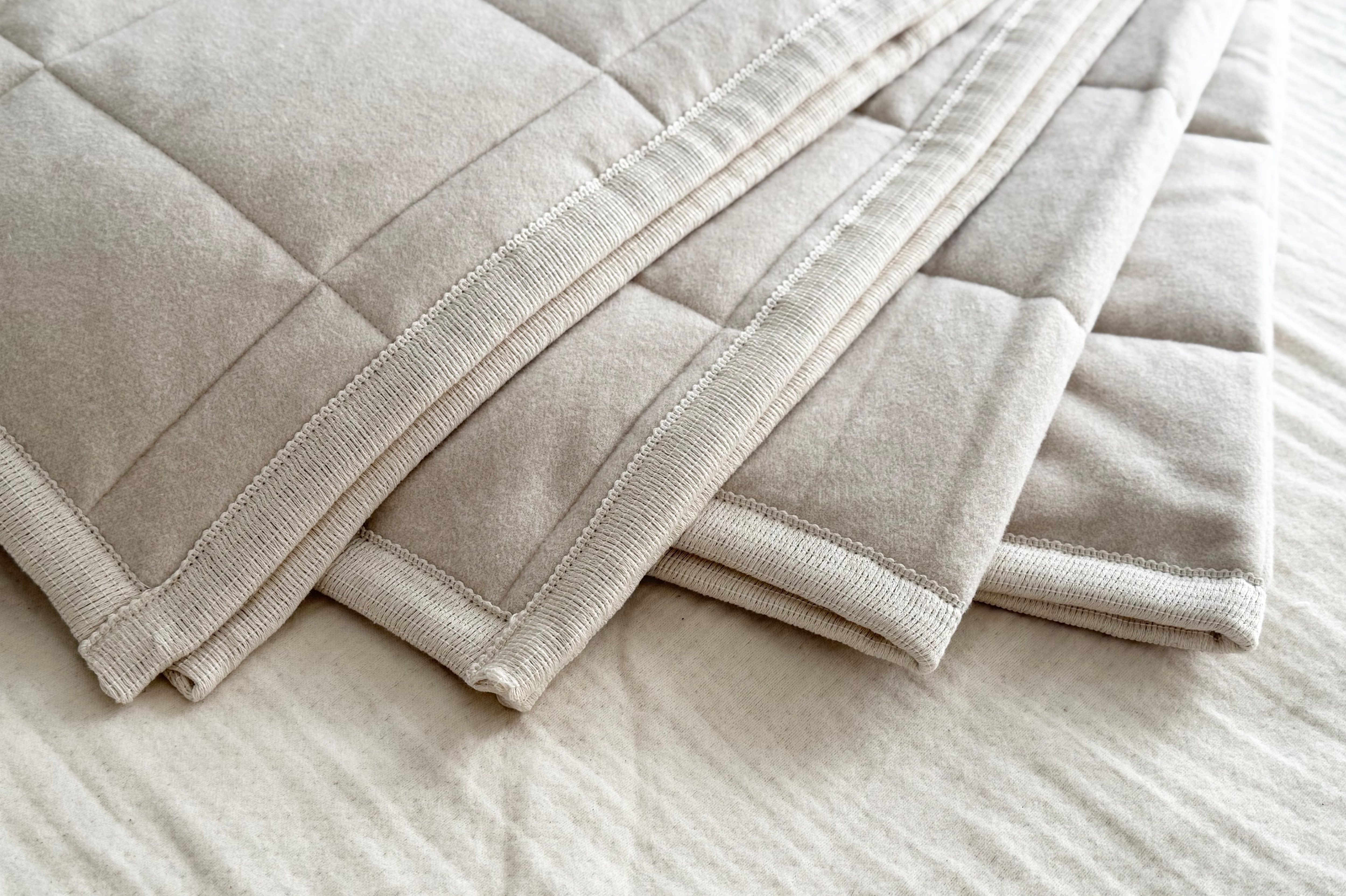 敷きパッド | cocomani