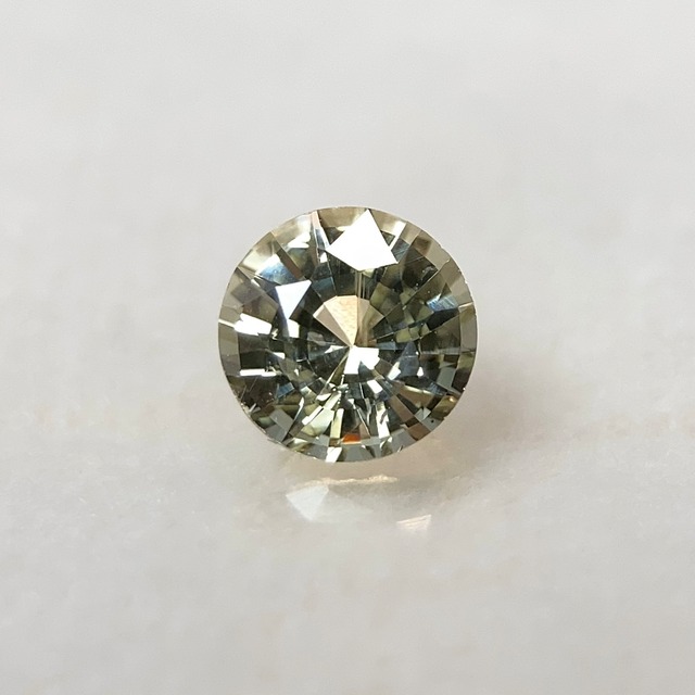 サファイア 0.576ct イエロー 簡易ソーティング付き No.181