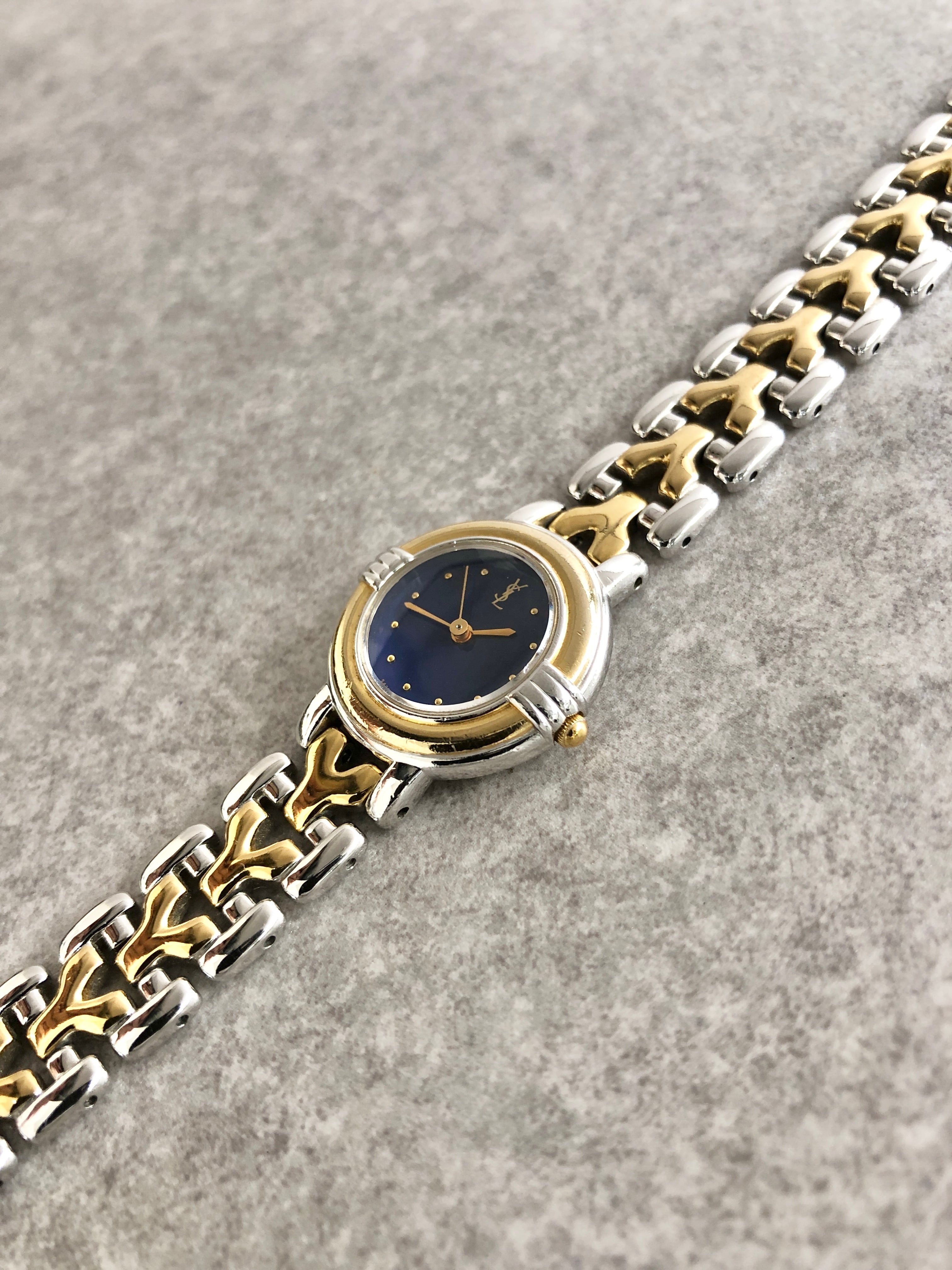 Yves Saint Laurent イヴ・サンローラン 腕時計 シルバー×ゴールド YSL