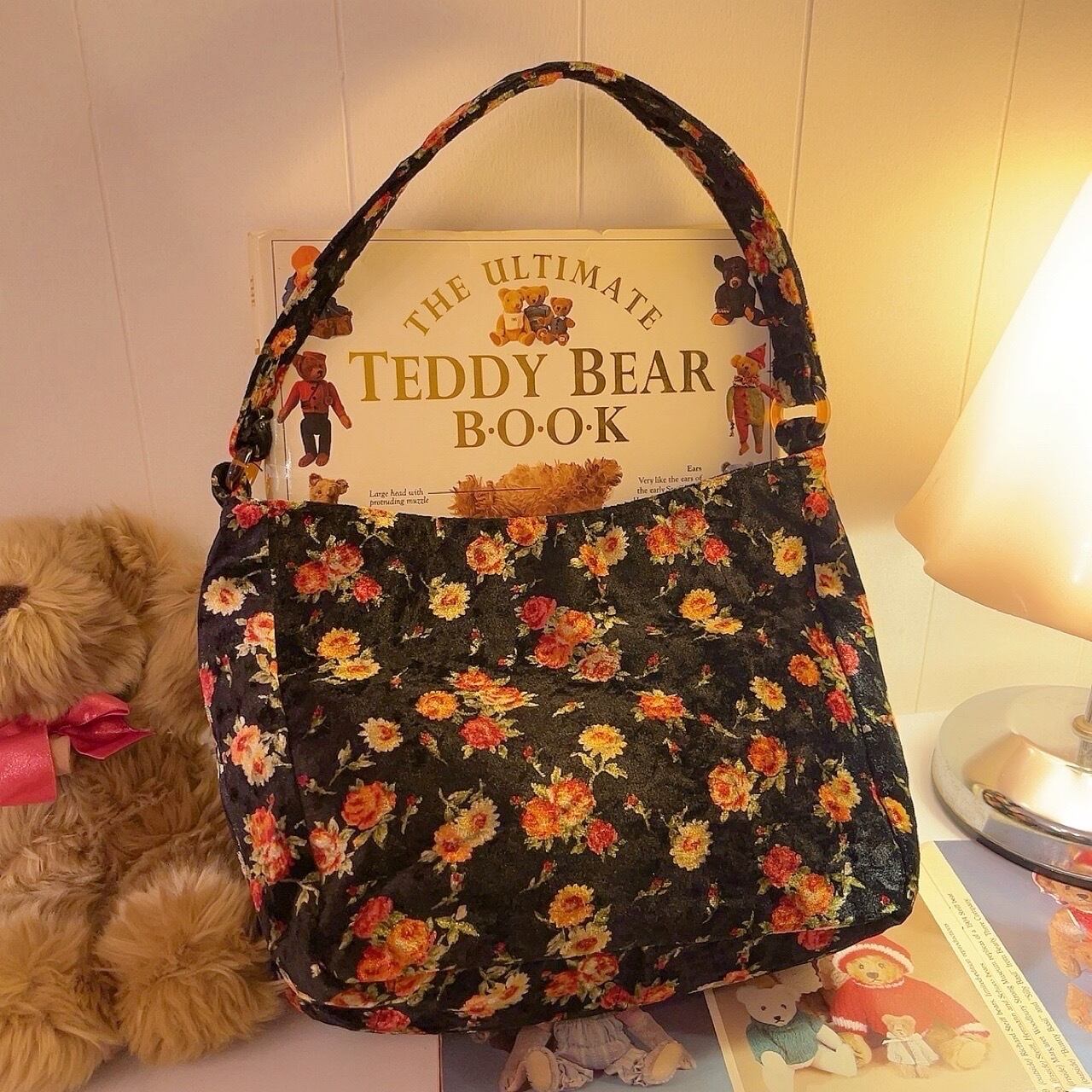 flower velours hand bag