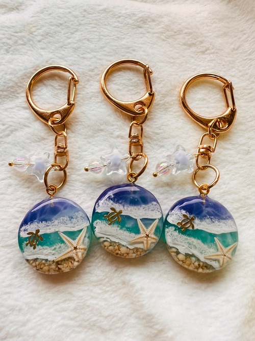 キーホルダー海(青)