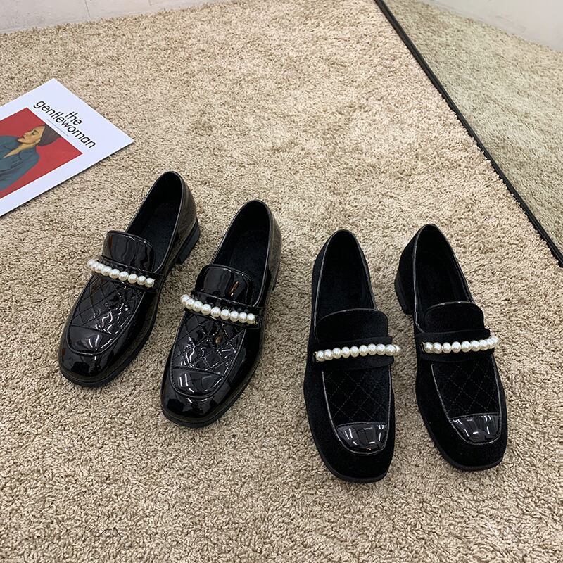 スタイルスタンダードブラックレザースプリングシングル 靴 シューズ レトロ 春物 スクウェア フェイクシューズ44065765291