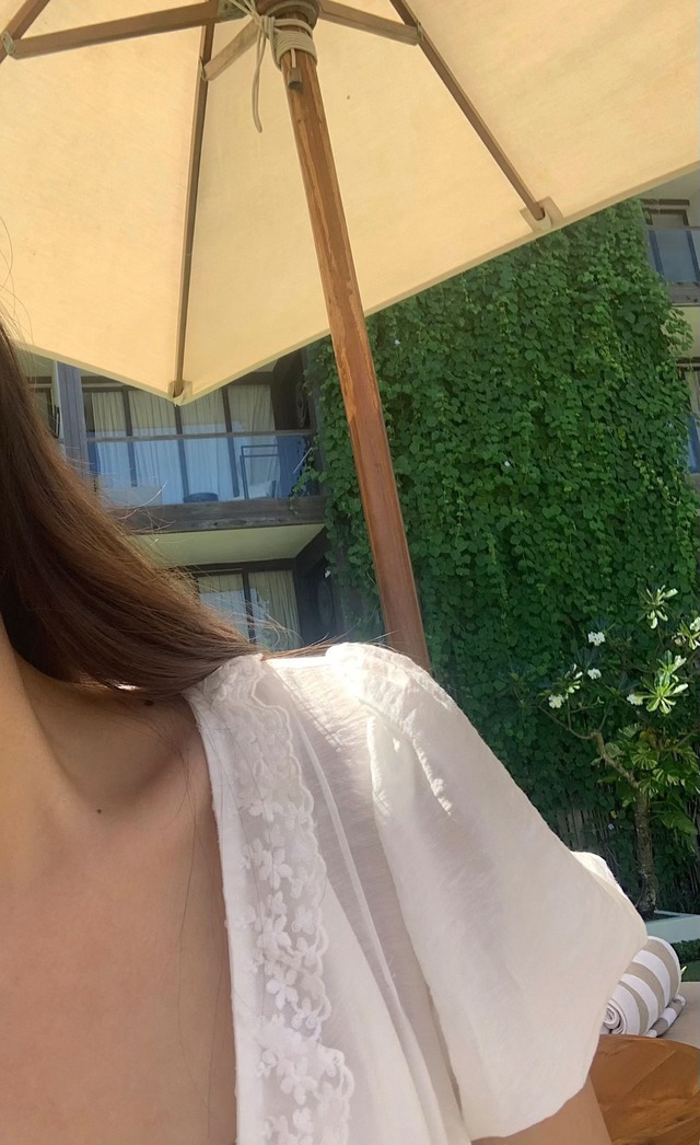 (LITER) netty lace  blouse