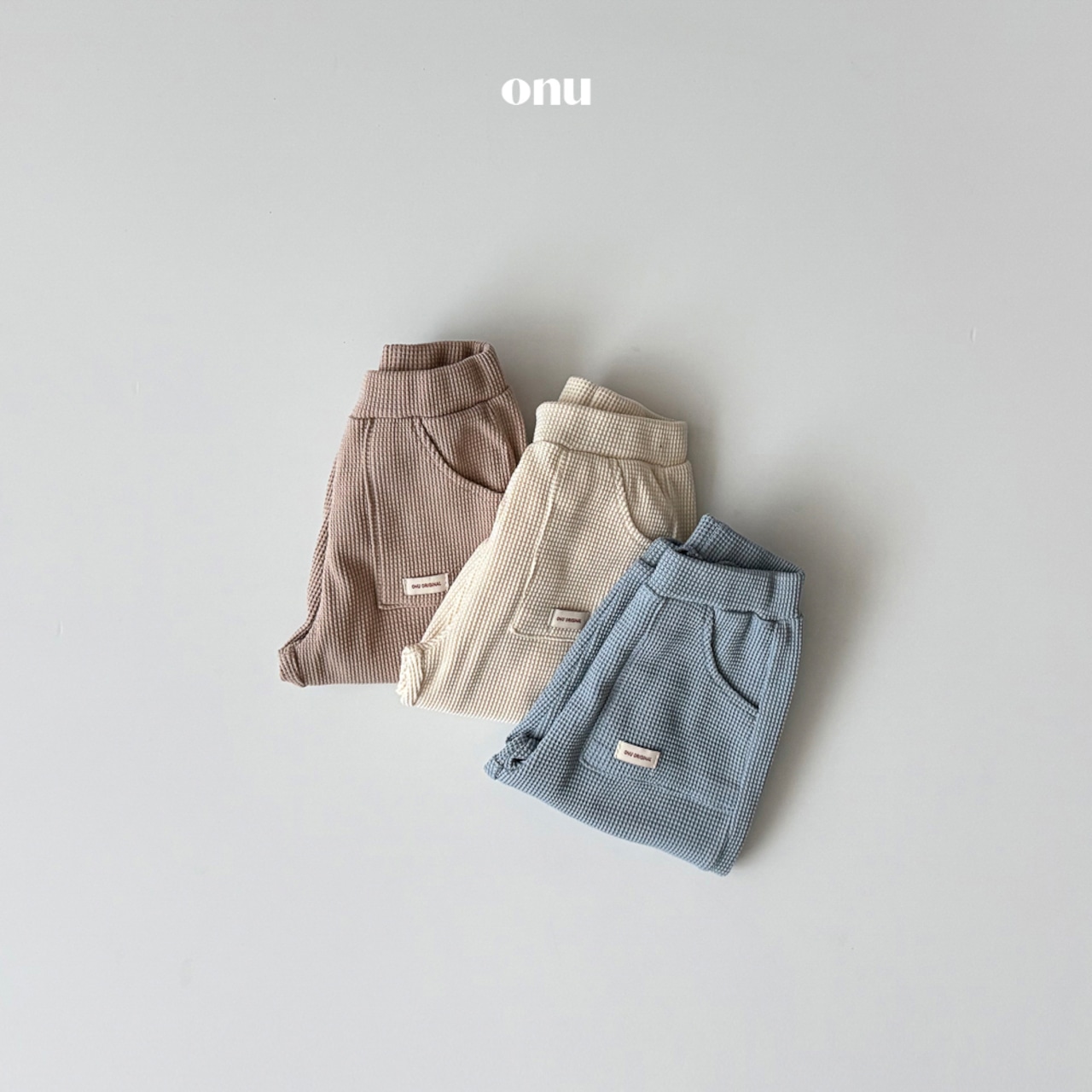 ONU 26/SS Waffle Jogger Pants