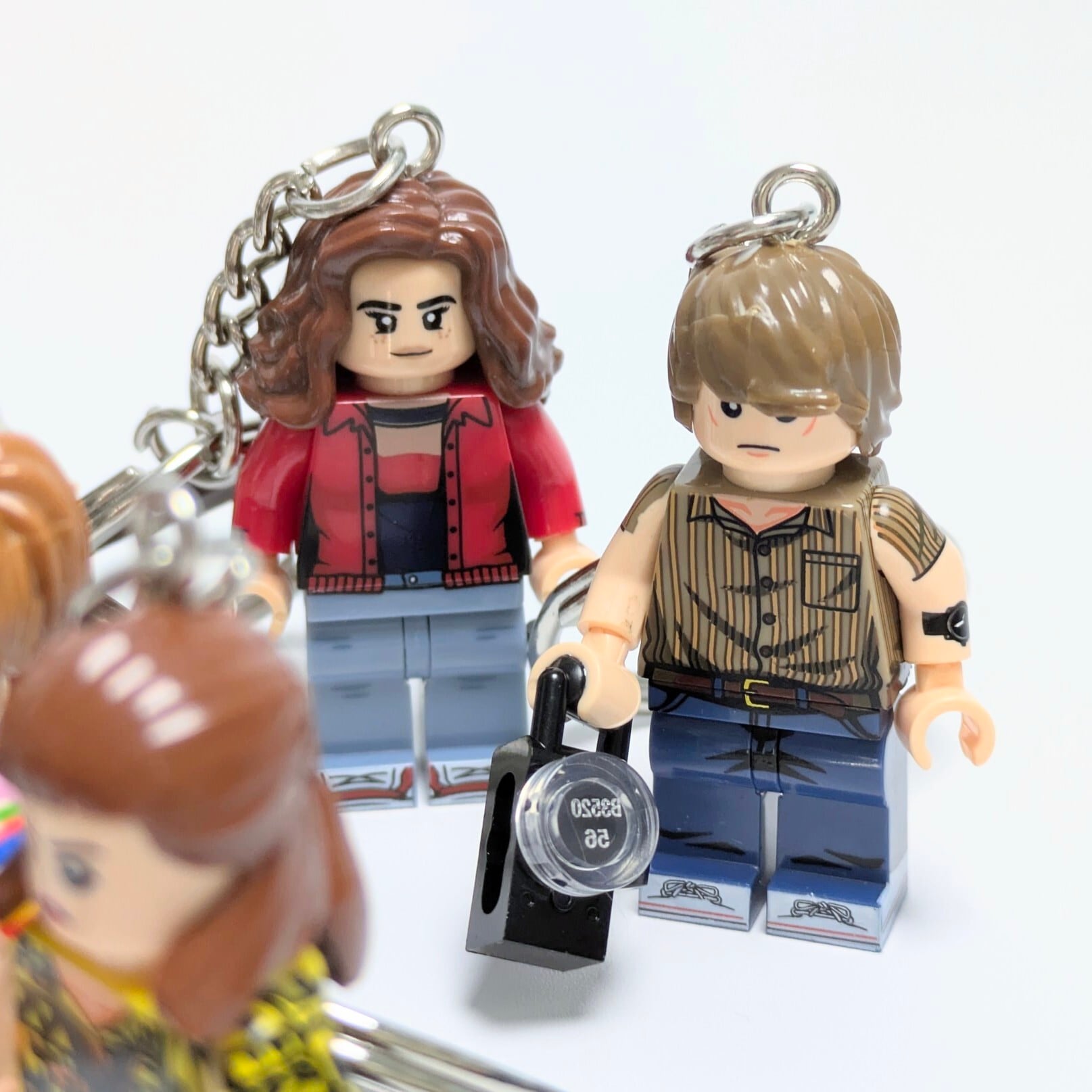 ★ブロックフィギュアキーホルダー★【 Stranger Things / ストレンジャーシングス 】 ナンシー・ウィーラー 〚アメリカン雑貨 アメトイ〛