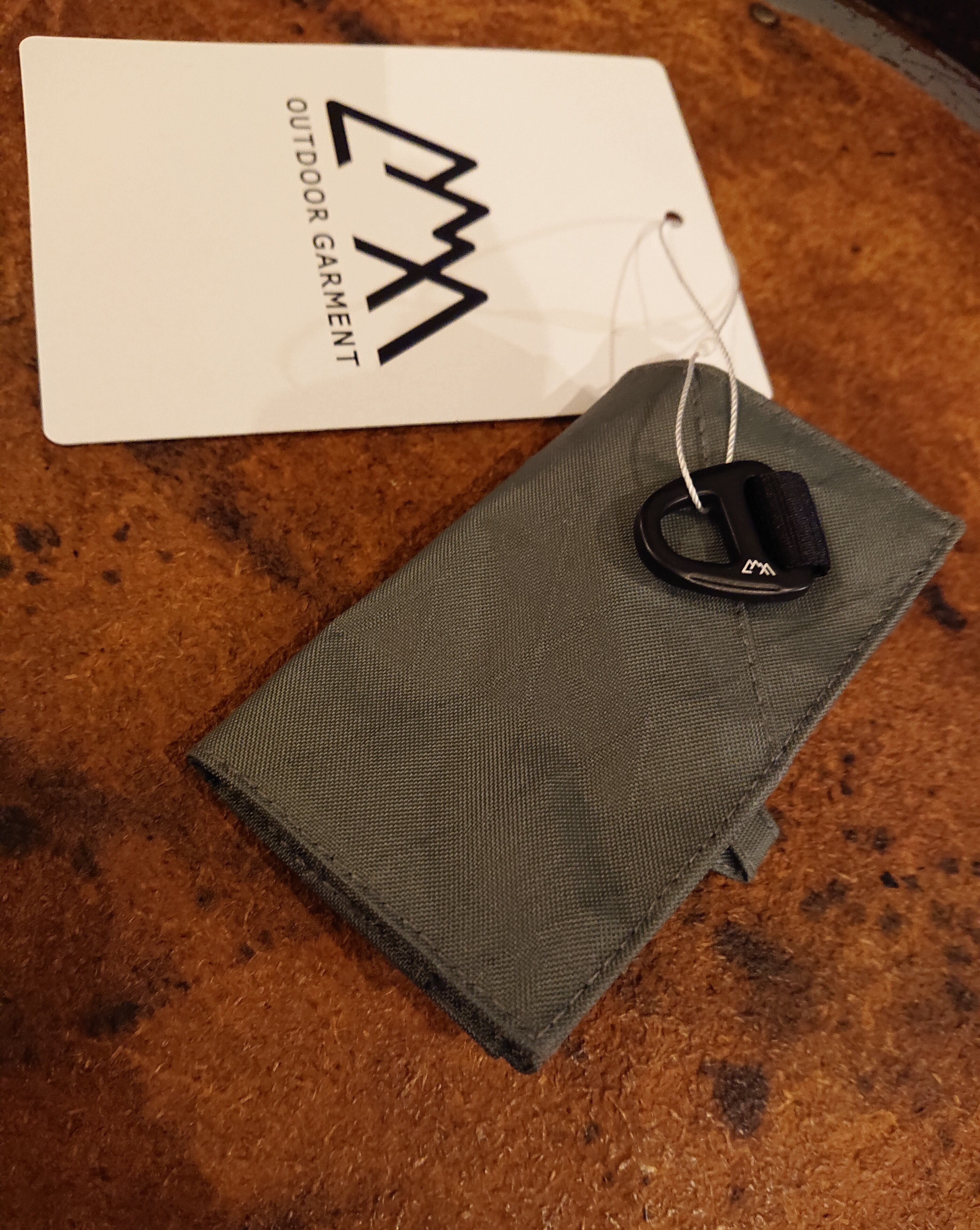 CMF COMFY OUTDOOR GARMENT "SMART WALLET X-PAC" Gray Color