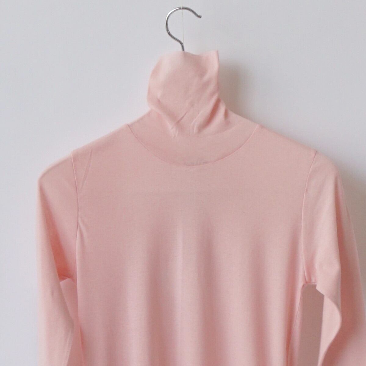 AURALEE/オーラリー・SUPER HIGH GAUGE SHEER RIB TURTLE NECK L/S TEE