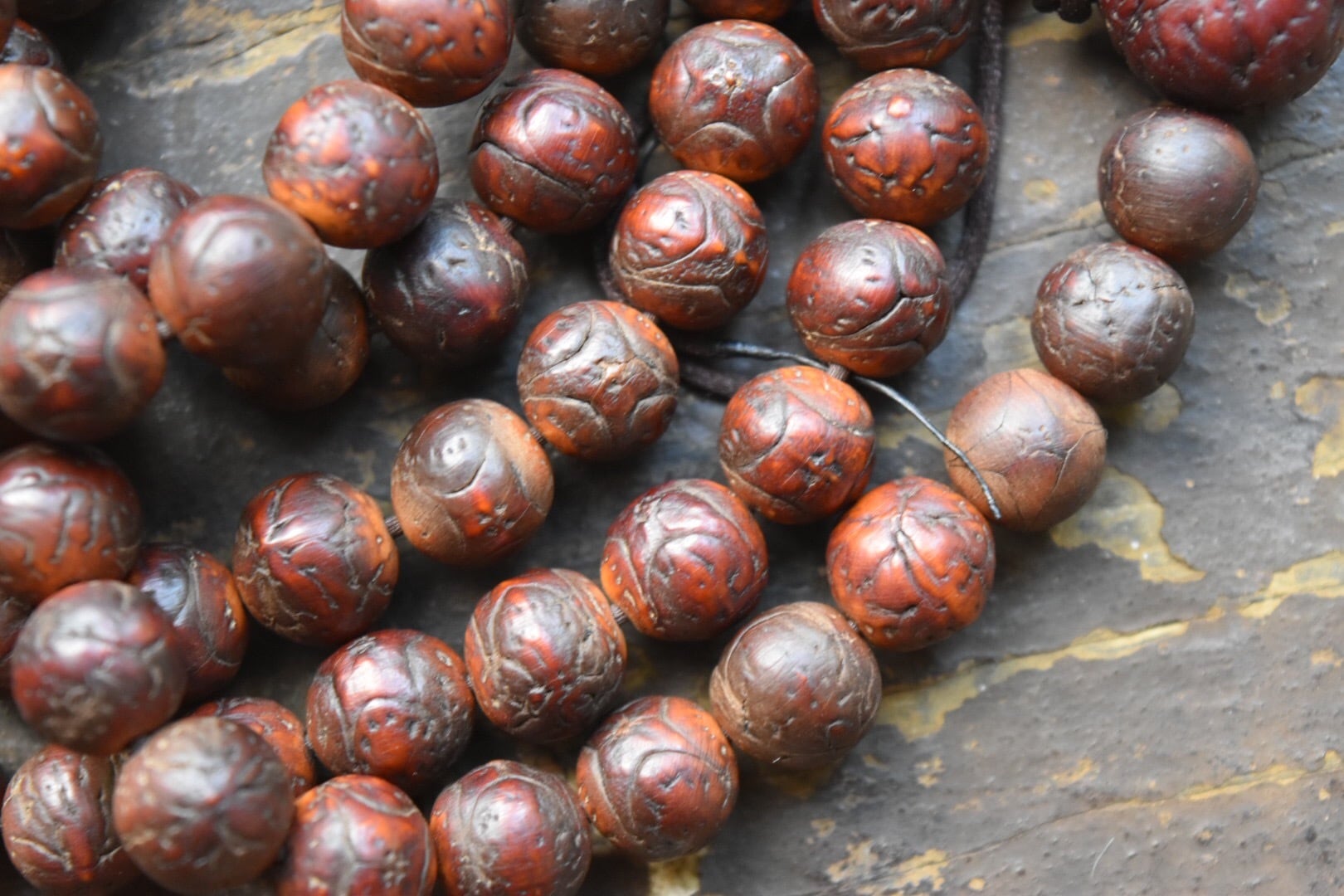 虎眼菩提樹の数珠 | 旅する骨董屋 喜八 KIHACHI.ANTIQUE