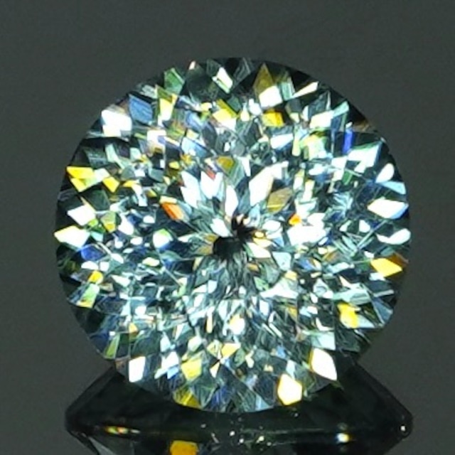 【SIGNATURE】Bright Brilliant Cut®︎ “160 Facets” 1.04ct Natural Blue Zircon