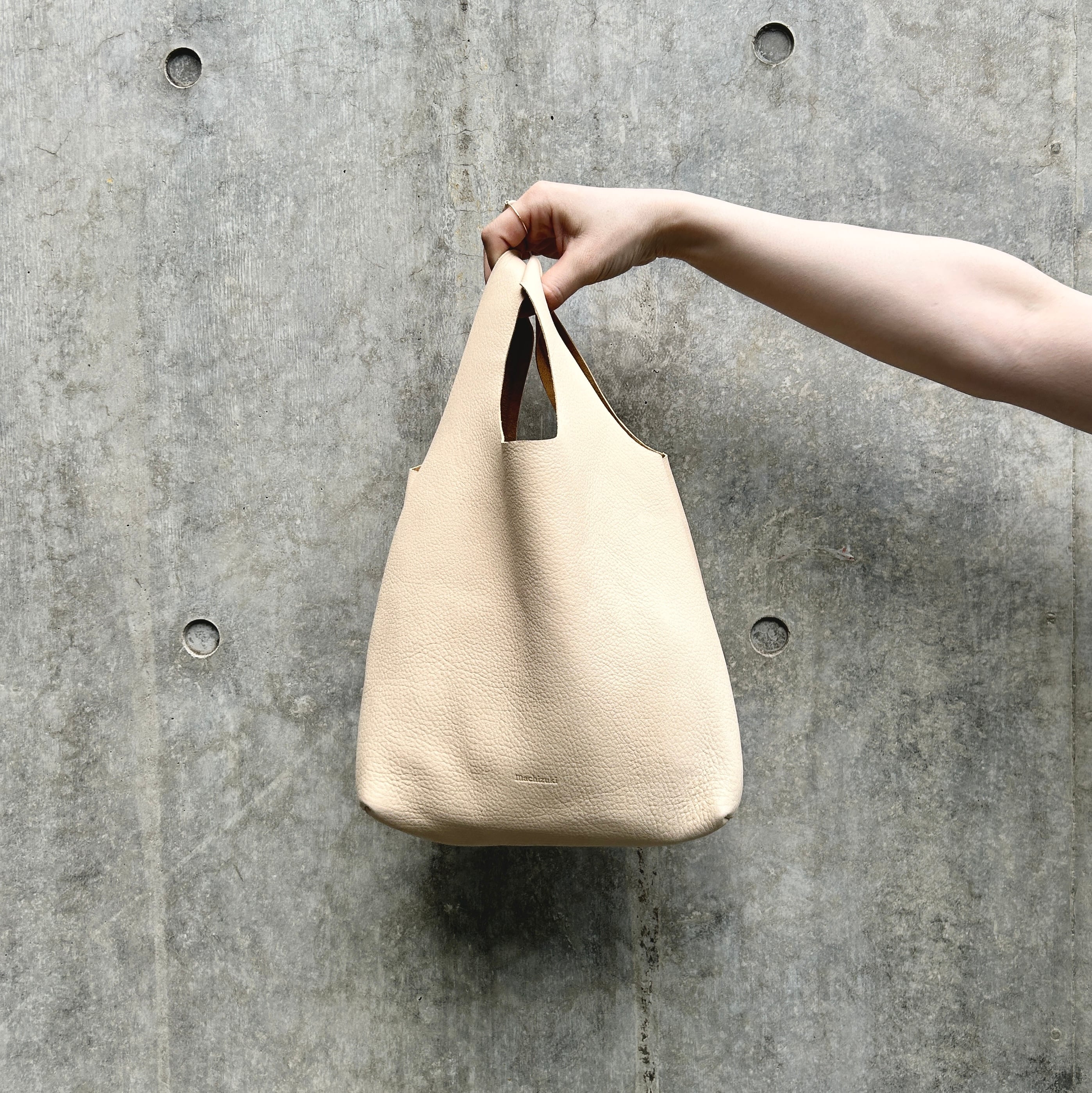 Market bag S / サステナブルレザー（国産本牛革） | Machizuki
