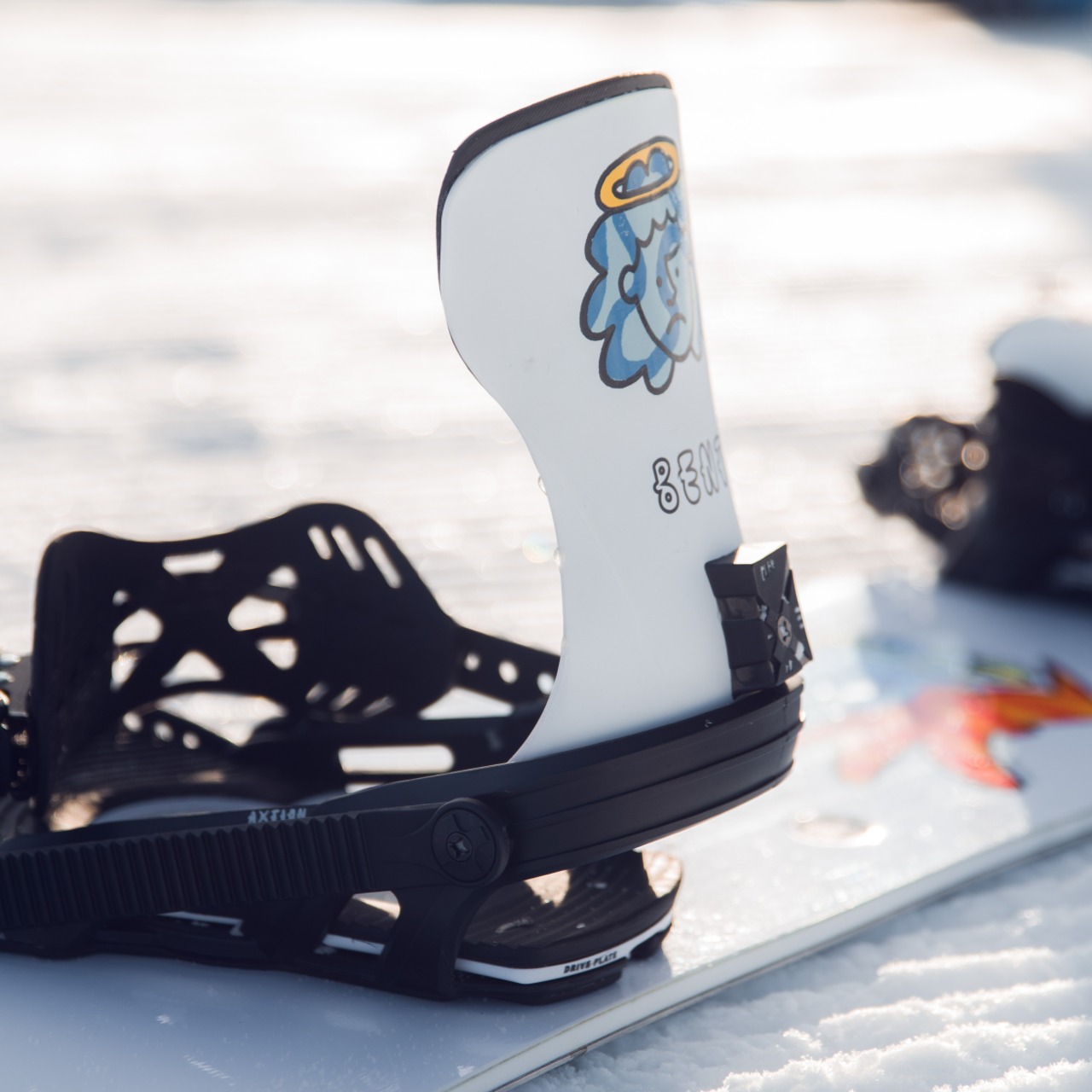 ま*ん様 23-24 BENTL AXTION 美品 定価49500円 ま*ん様 23-24 BENTMETAL AXTION 美品 定価49500円