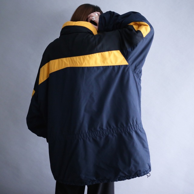 "Columbia" good coloring over size mountain parka