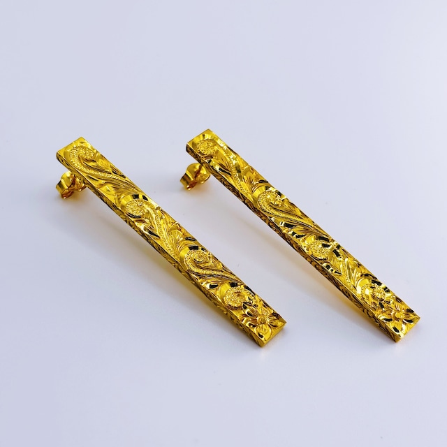 Heritage Bar Earrings -Gold-