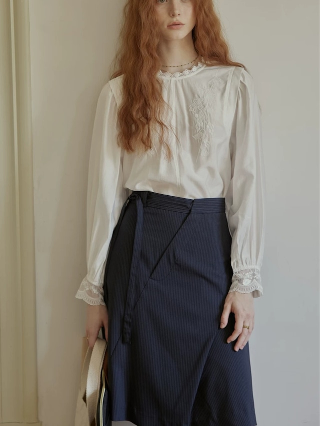 Perle Vine Embroidery Lace Blouse F0799