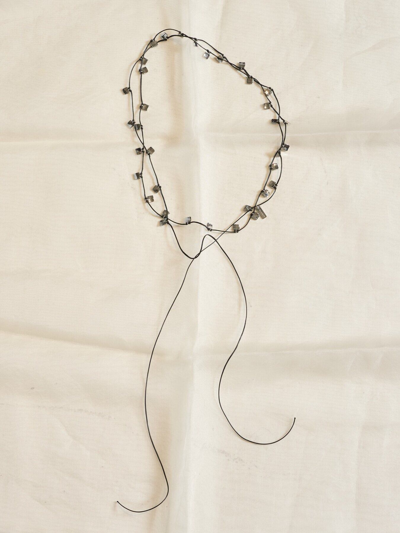 【9/下旬〜10/上旬入荷次第お届けのご予約】CHIGNON/シニヨン メルティスクエアコードネックレス 0065-456SH F