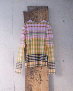 moire tops.
