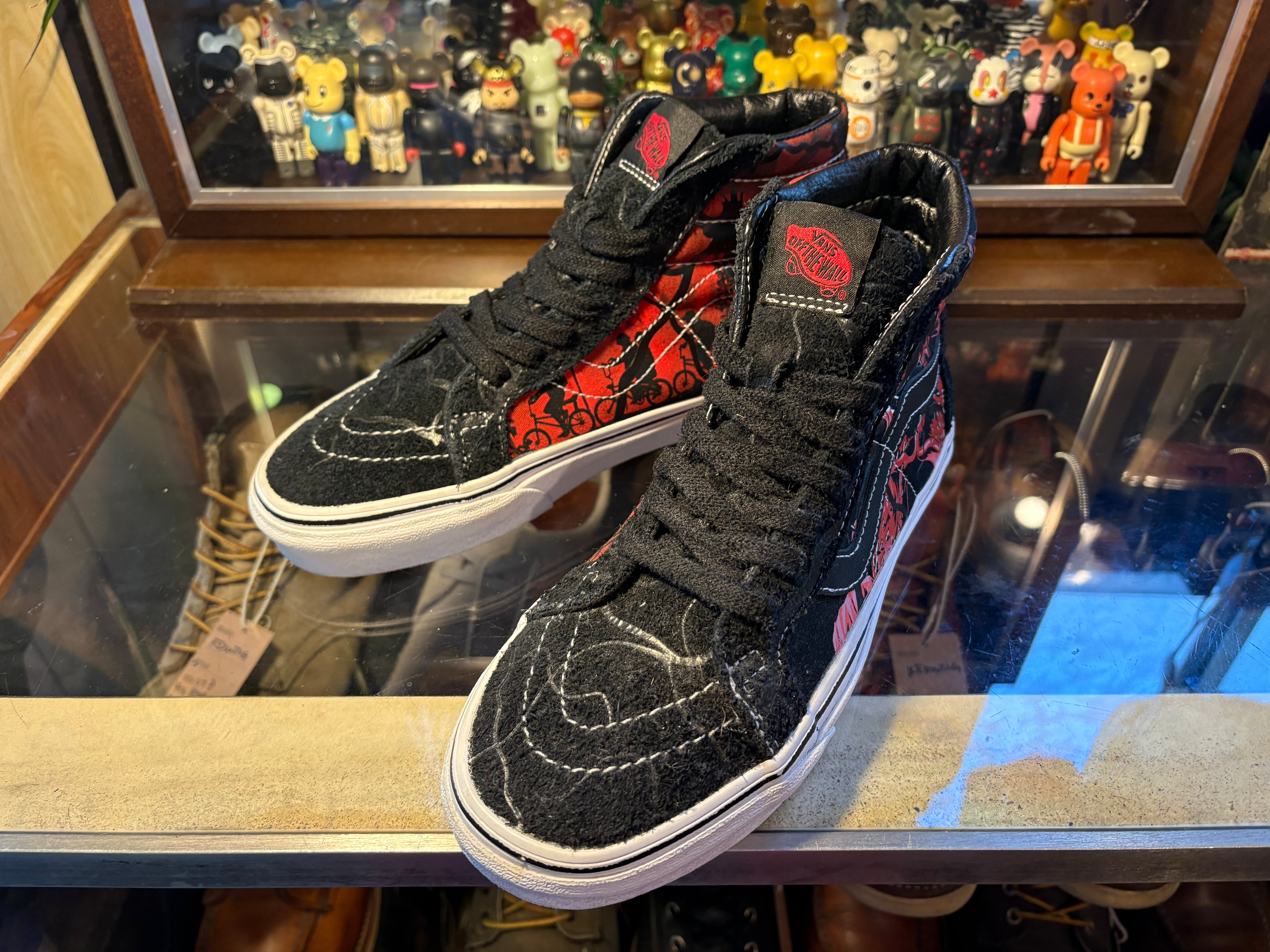 USA企画 VANS STRANGER THENGS × VANS SK8-HI REISSUE 