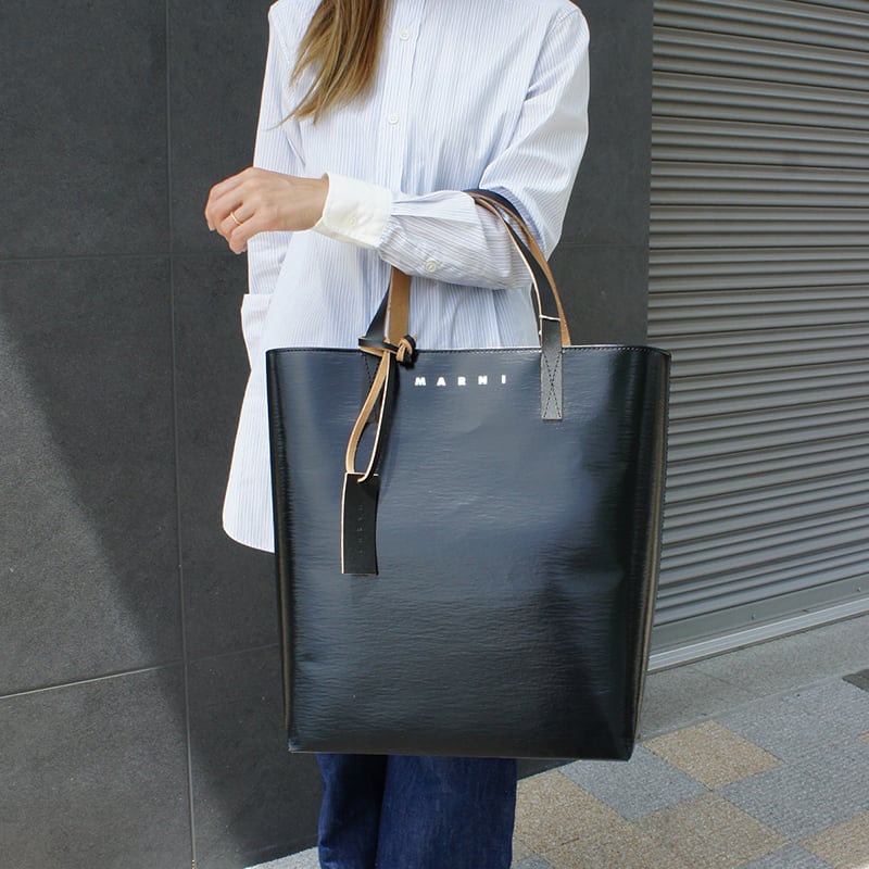 MARNI(マルニ)/ SHMP0025Q0P0621 Z1N99 ショッピングバッグ MARNI(マルニ)/ SHMP0025Q0P0621 Z1N99 ショッピングバッグ