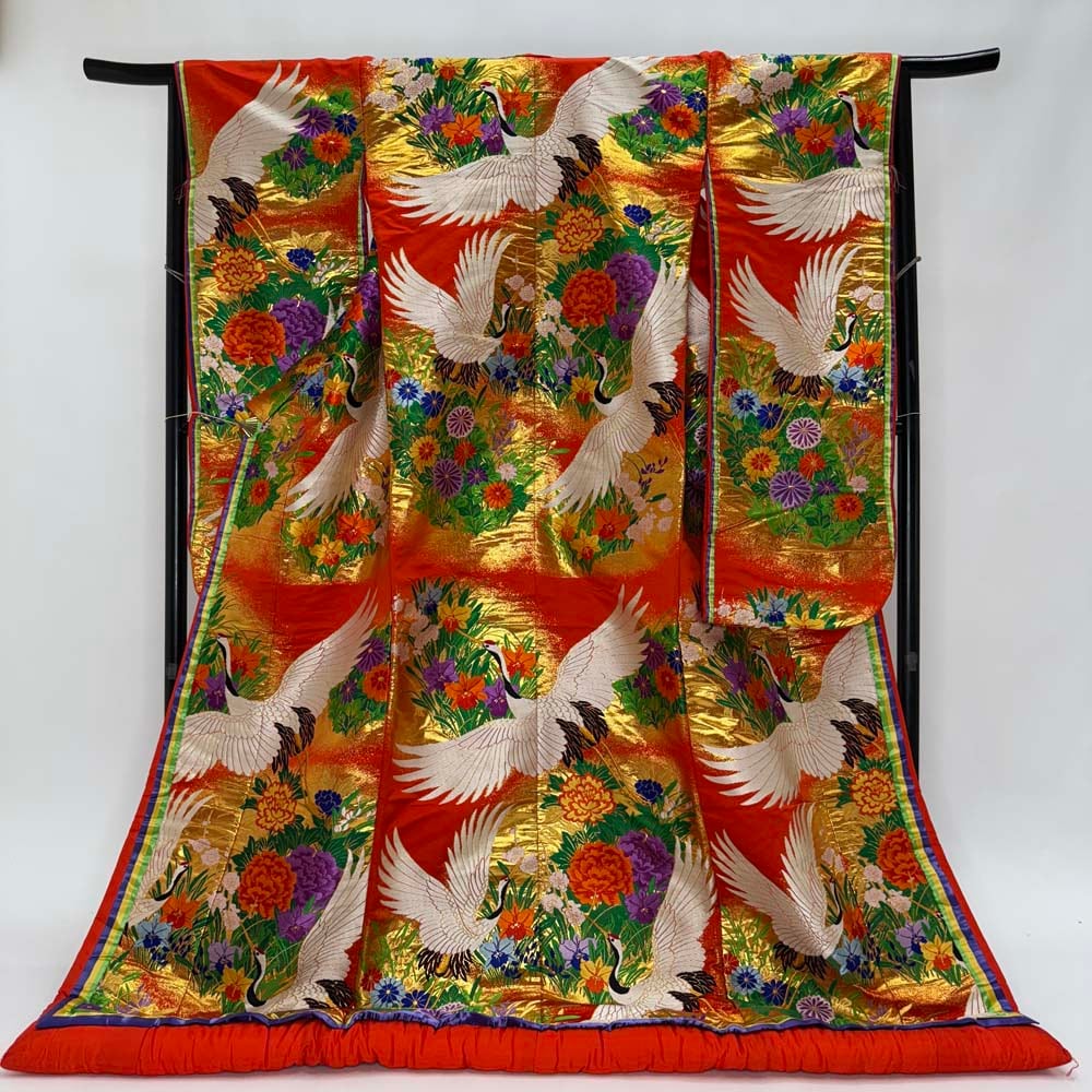 色打掛 正絹 鶴 刺繍 赤 金 打掛 花嫁衣裳 婚礼 リサイクル 中古 ブライダル ウエディング 着物 5024