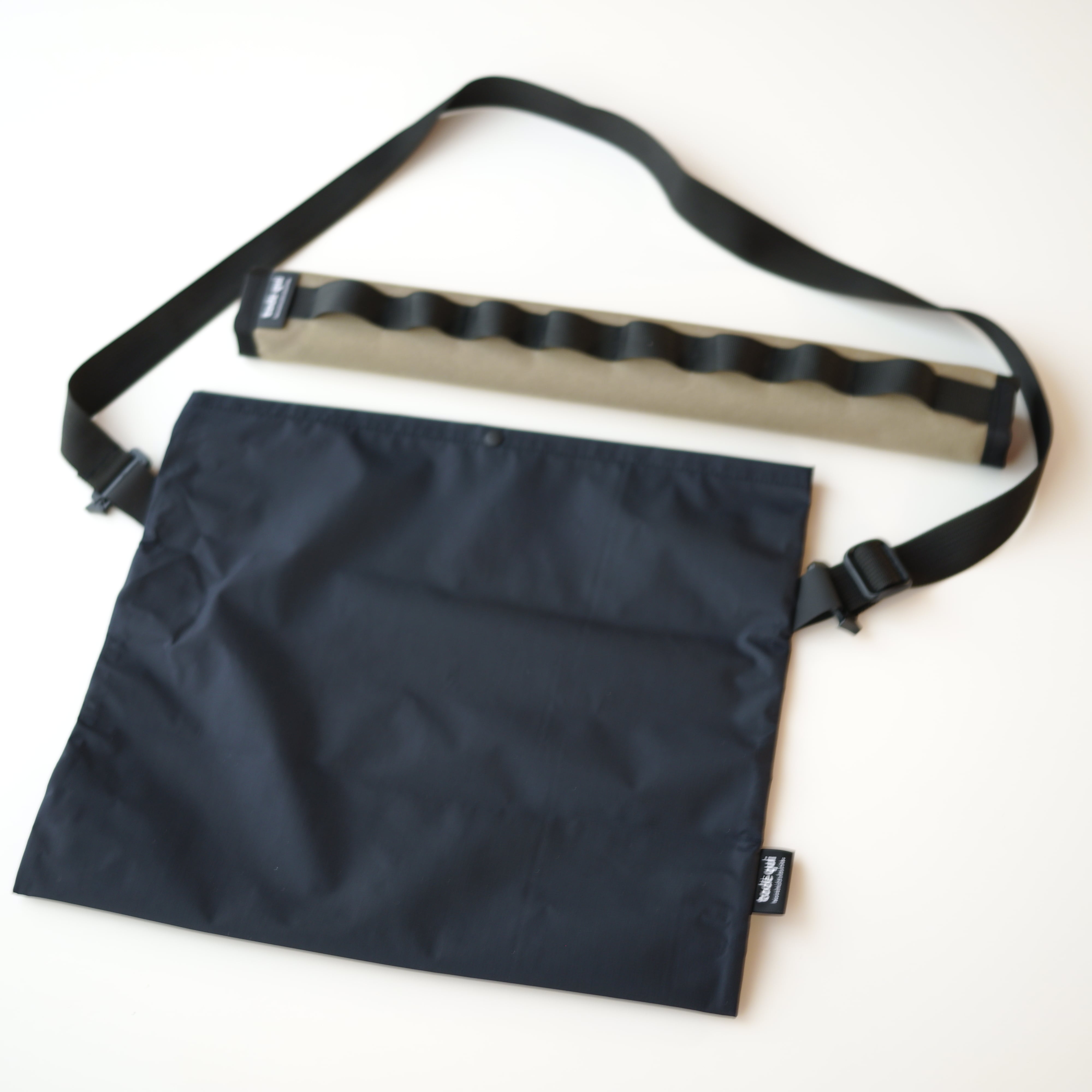 slicker / CORDURA®︎ 500D MIL-SPEC / desert tan