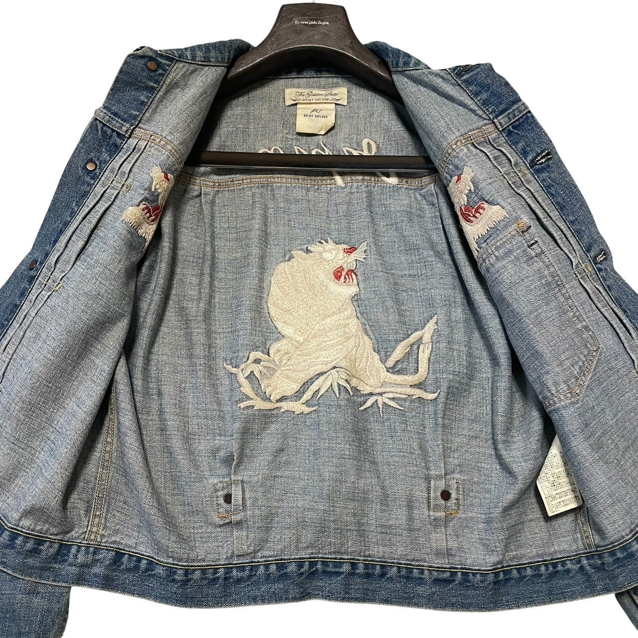 REMI RELIEF 1st デニムジャケット 虎刺繍 雰囲気抜群REMI RELIEF ユーズド加工 スーベニア 1st デニムジャケット