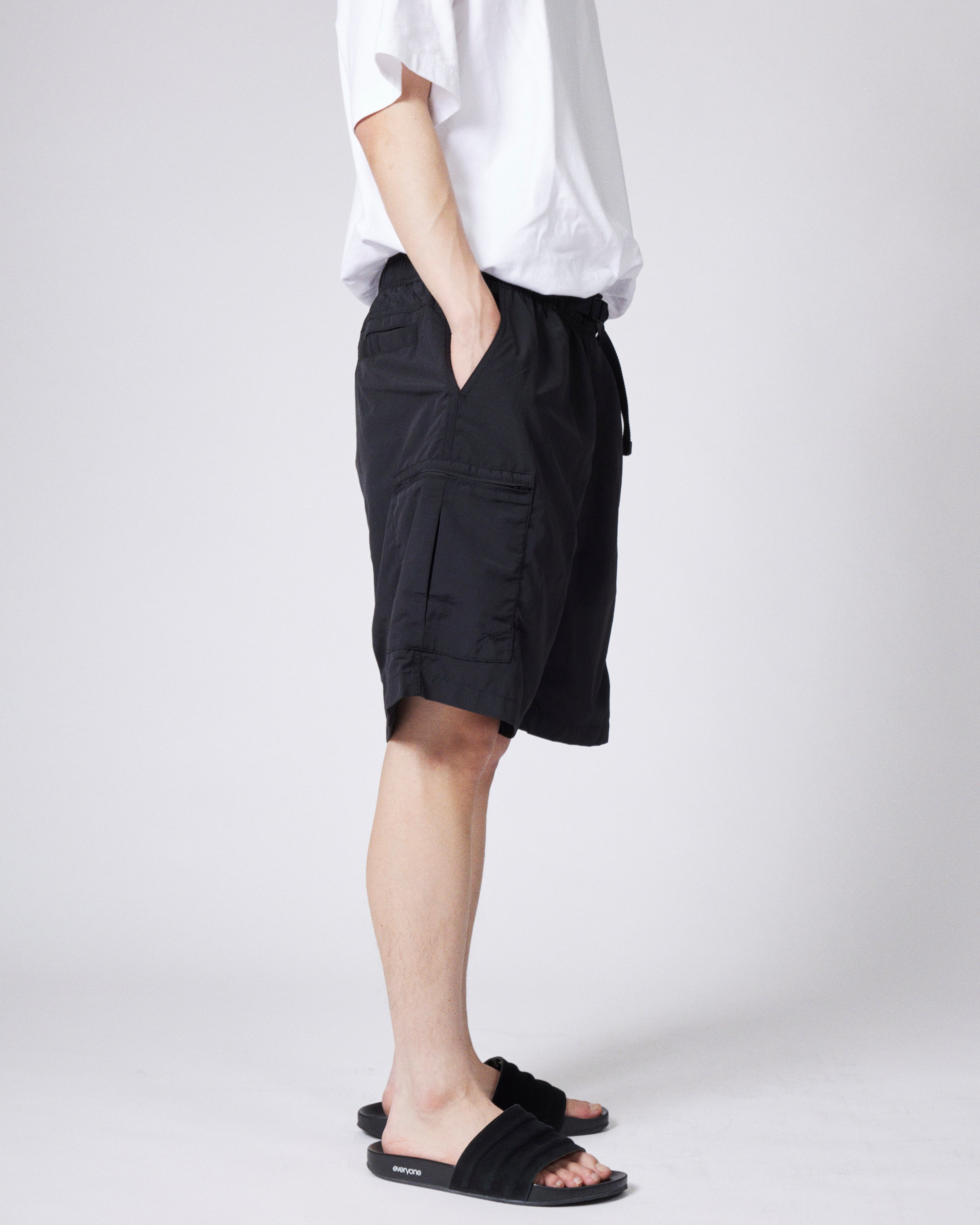 everyone nylon utility cargo shorts (BLACK) | everyone