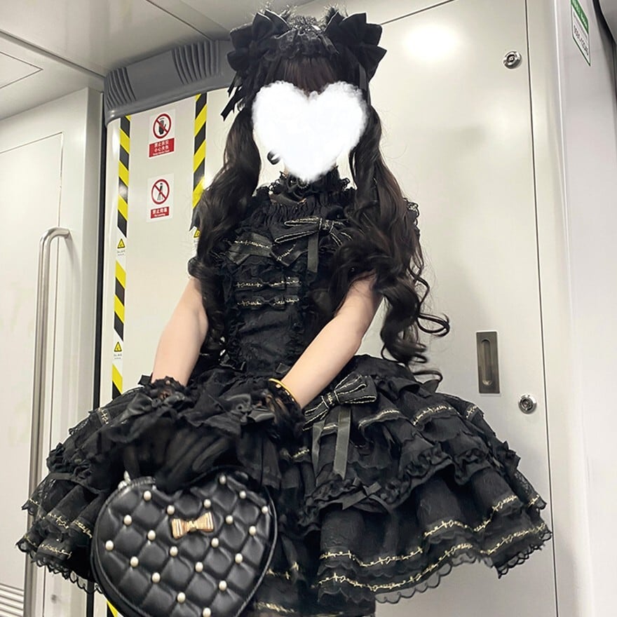 地雷系 ジャンパースカート ダーク Gothic レース ふんわり レイヤード