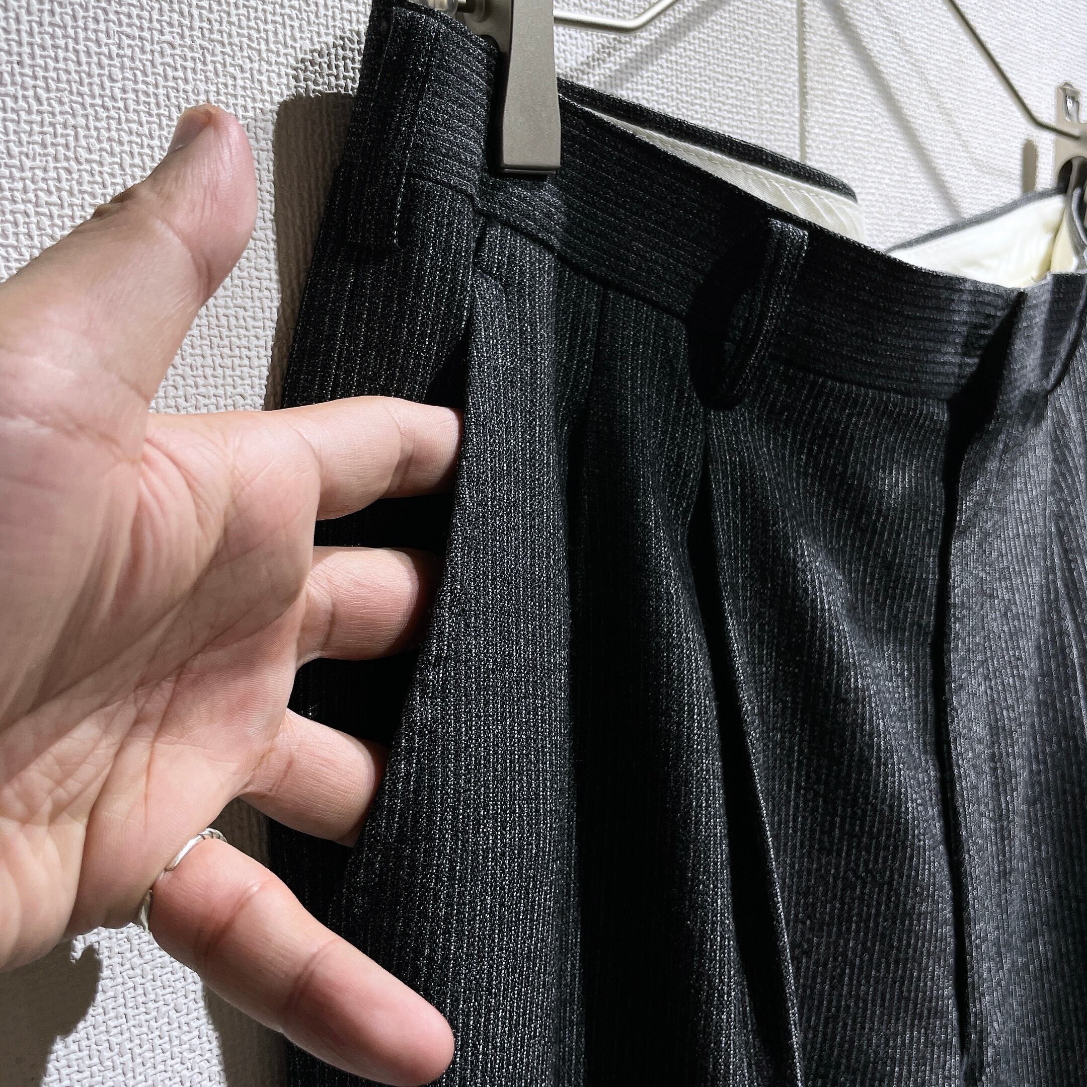 1990s Beautiful silhouette Stripe two tuck vintage Slacks pants