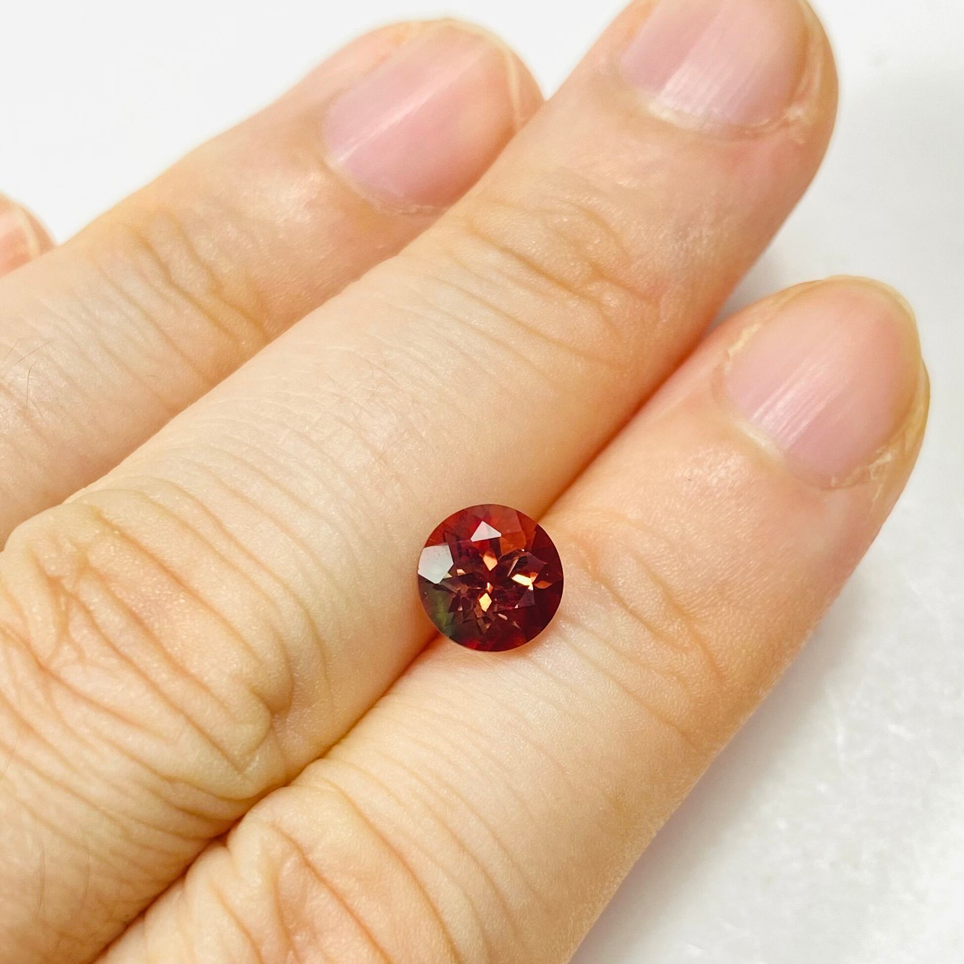 セクシーなバイカラーアンデシン