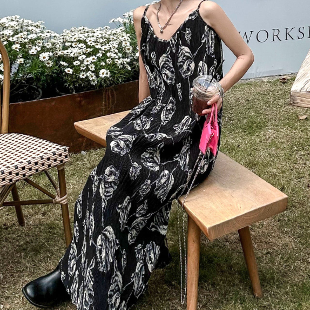 Black floral camisole dress S1479